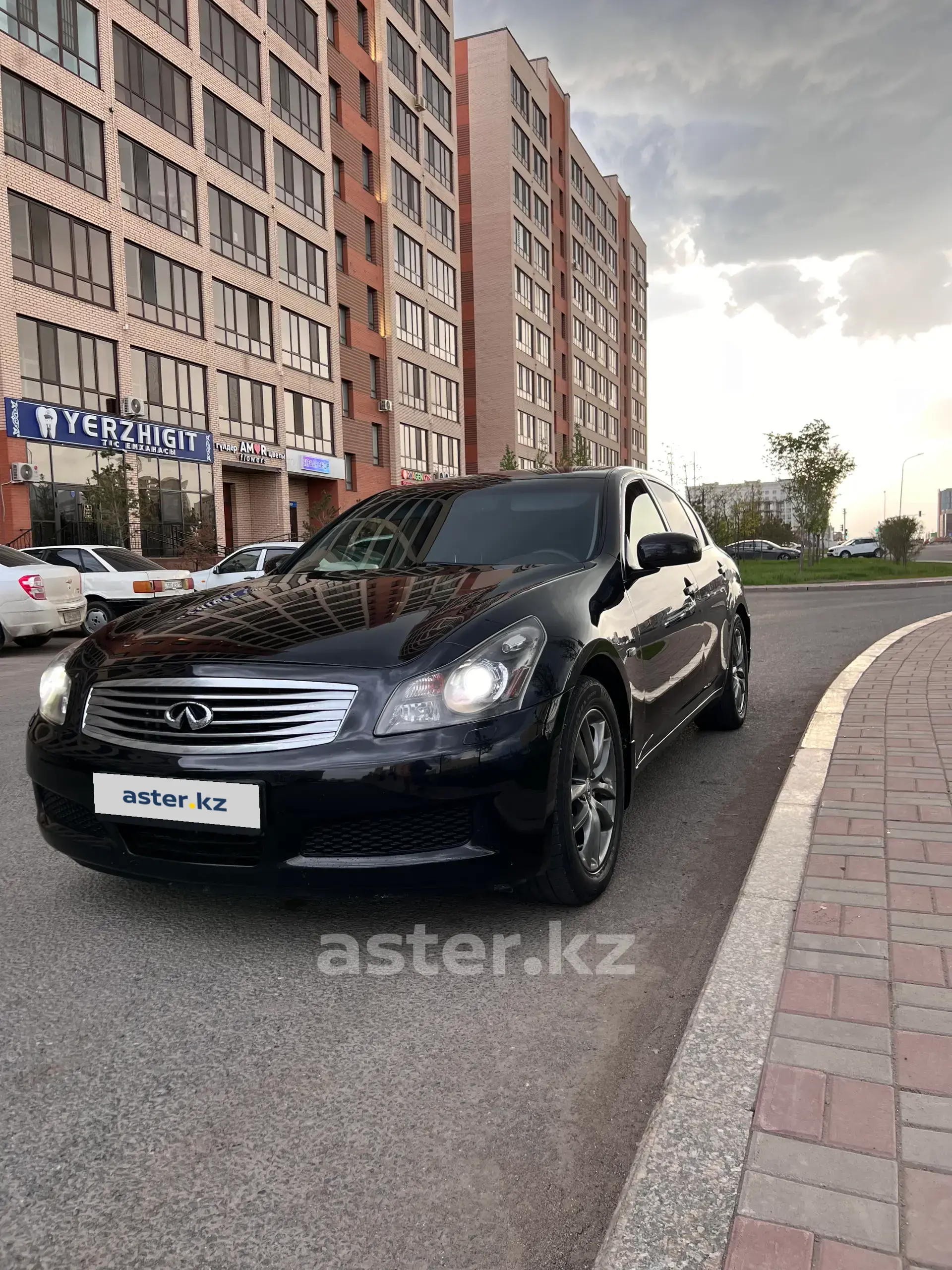 Infiniti G 2008