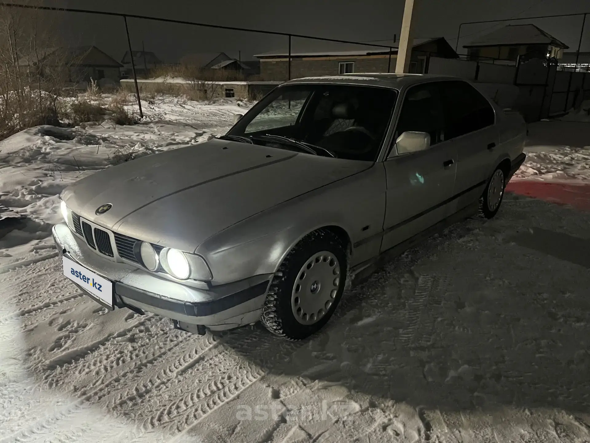 BMW 5 серии 1992