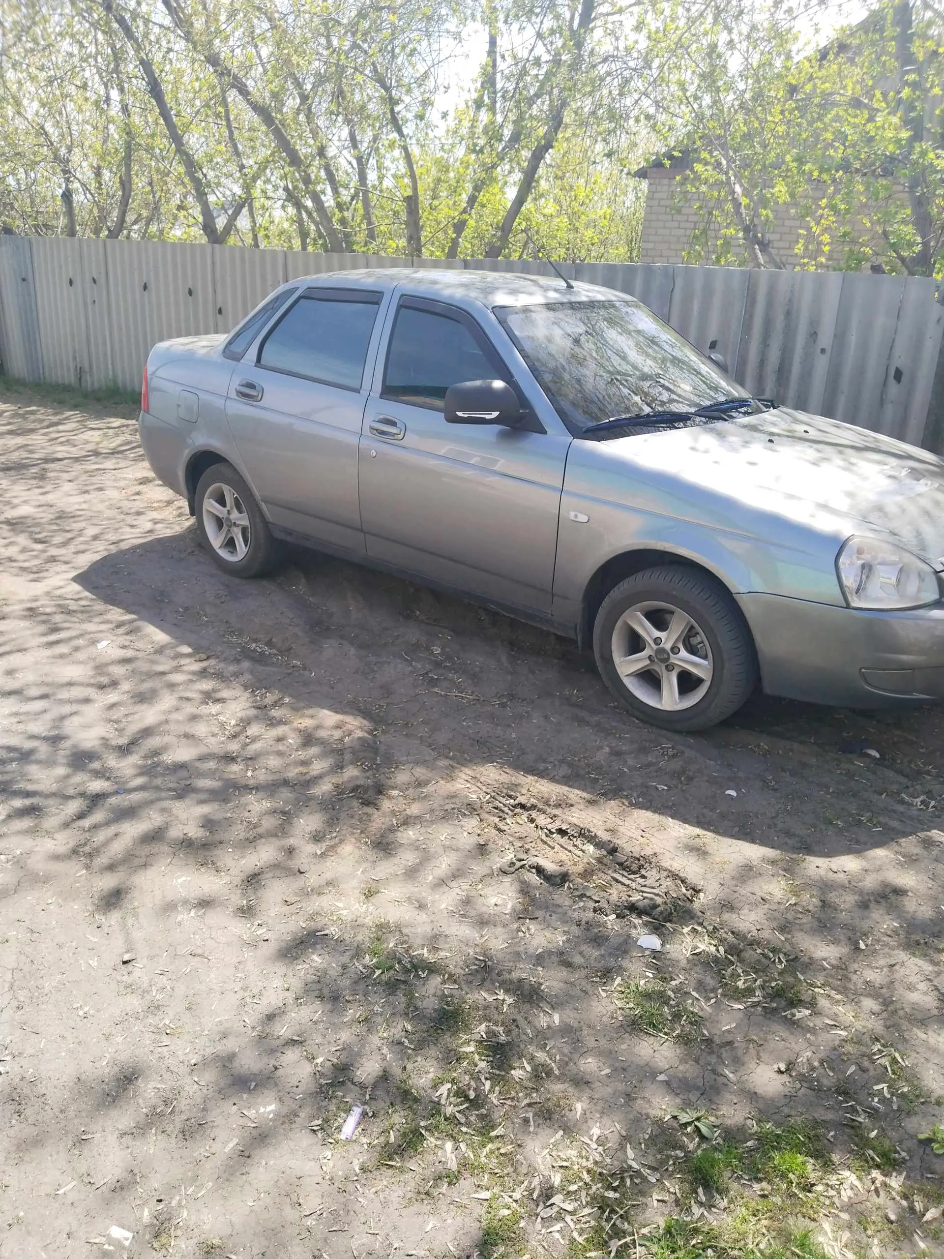 LADA (ВАЗ) Priora 2012