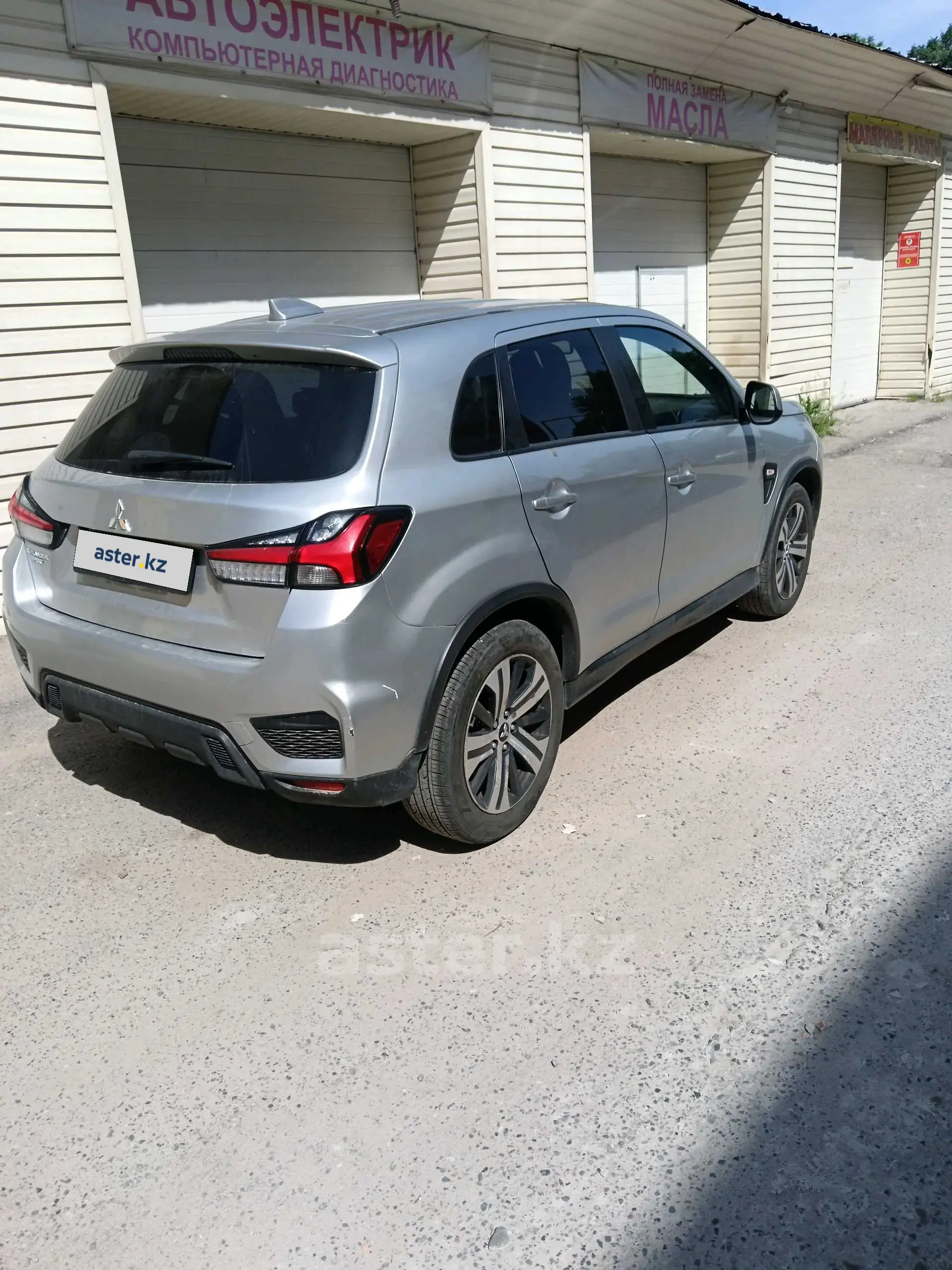 Mitsubishi Outlander Sport 2021