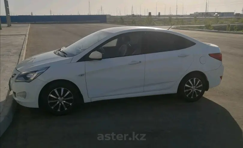 Hyundai Solaris 2014 года за 3 700 000 тг. в Атырауская область