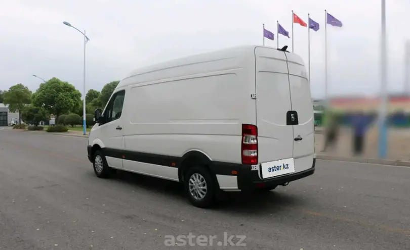 Автомобили Mercedes-Benz Sprinter