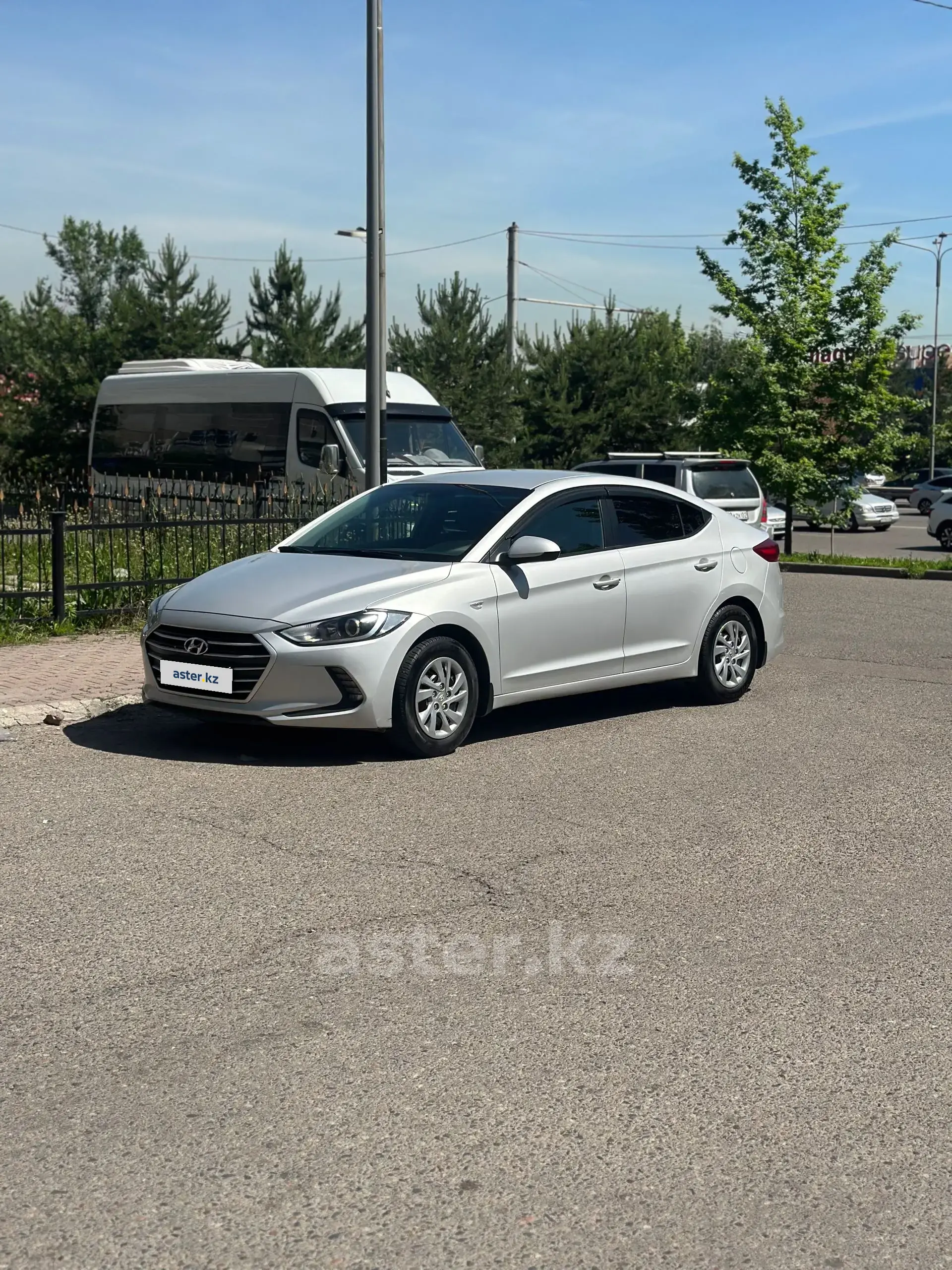 Hyundai Elantra 2018