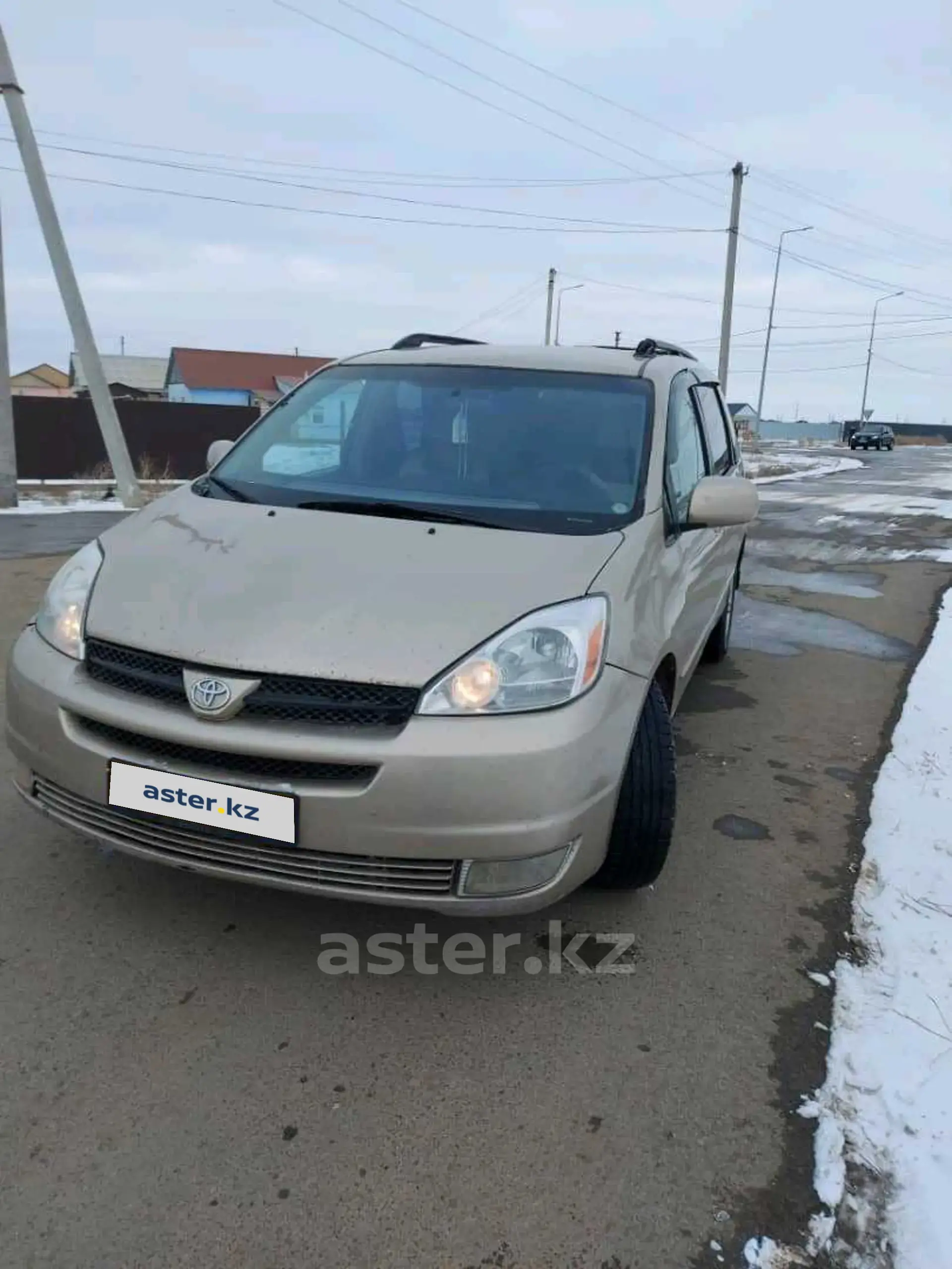 Toyota Sienna 2003