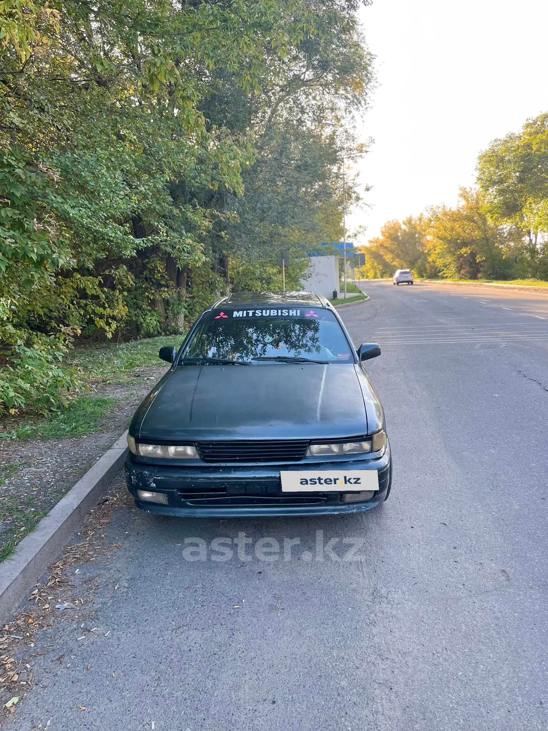 Mitsubishi Galant 1990