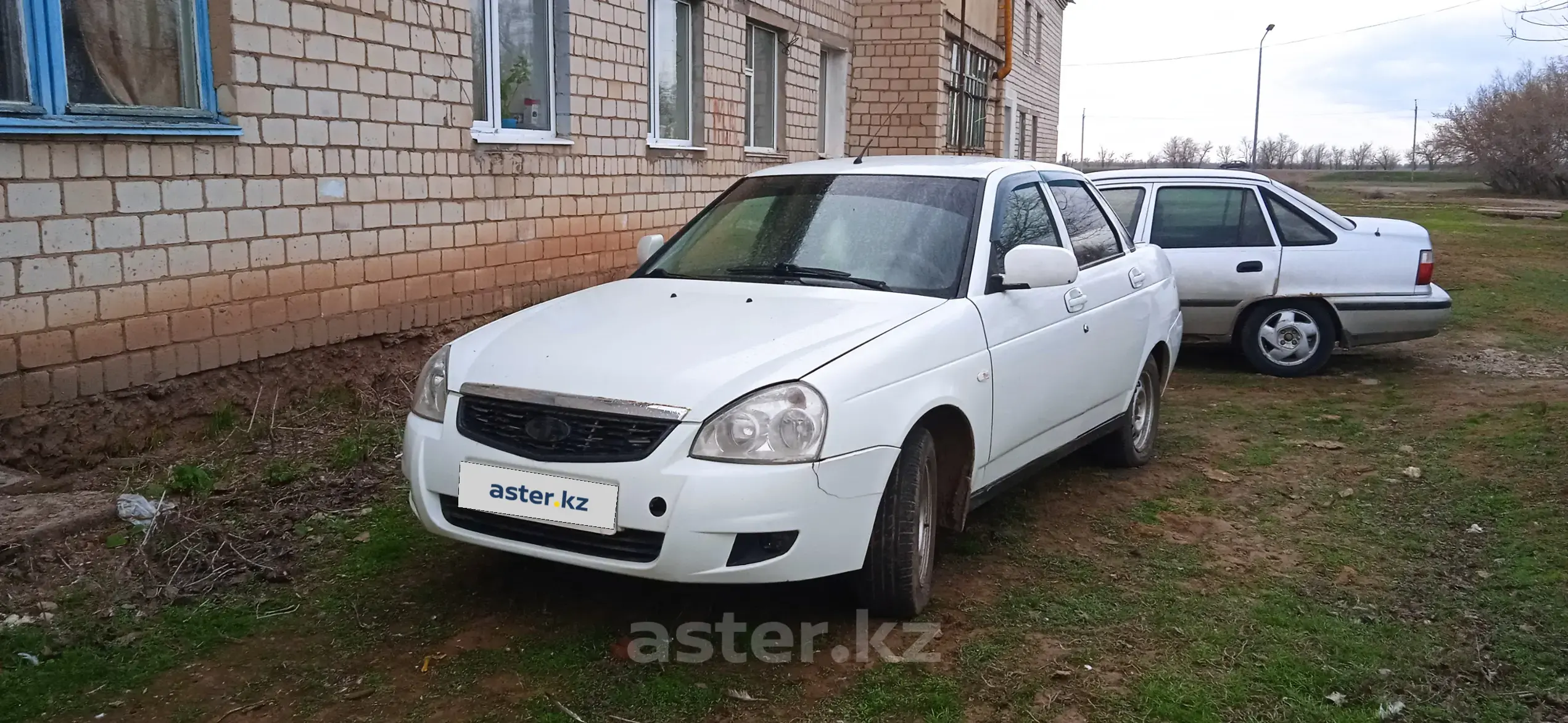 LADA (ВАЗ) Priora 2013