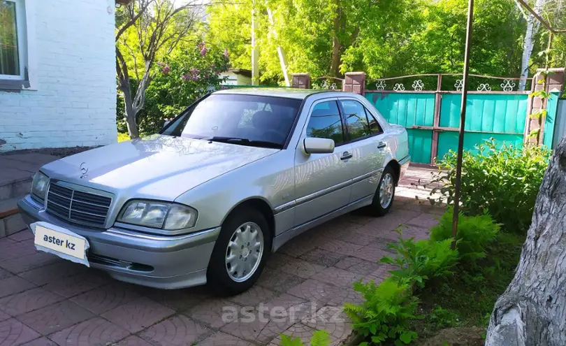 Mercedes-Benz C-Класс 1997 года за 3 300 000 тг. в Алматинская область