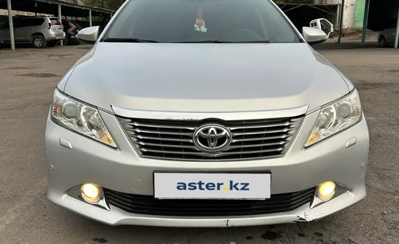 Toyota Camry 2012 года за 8 500 000 тг. в Астана
