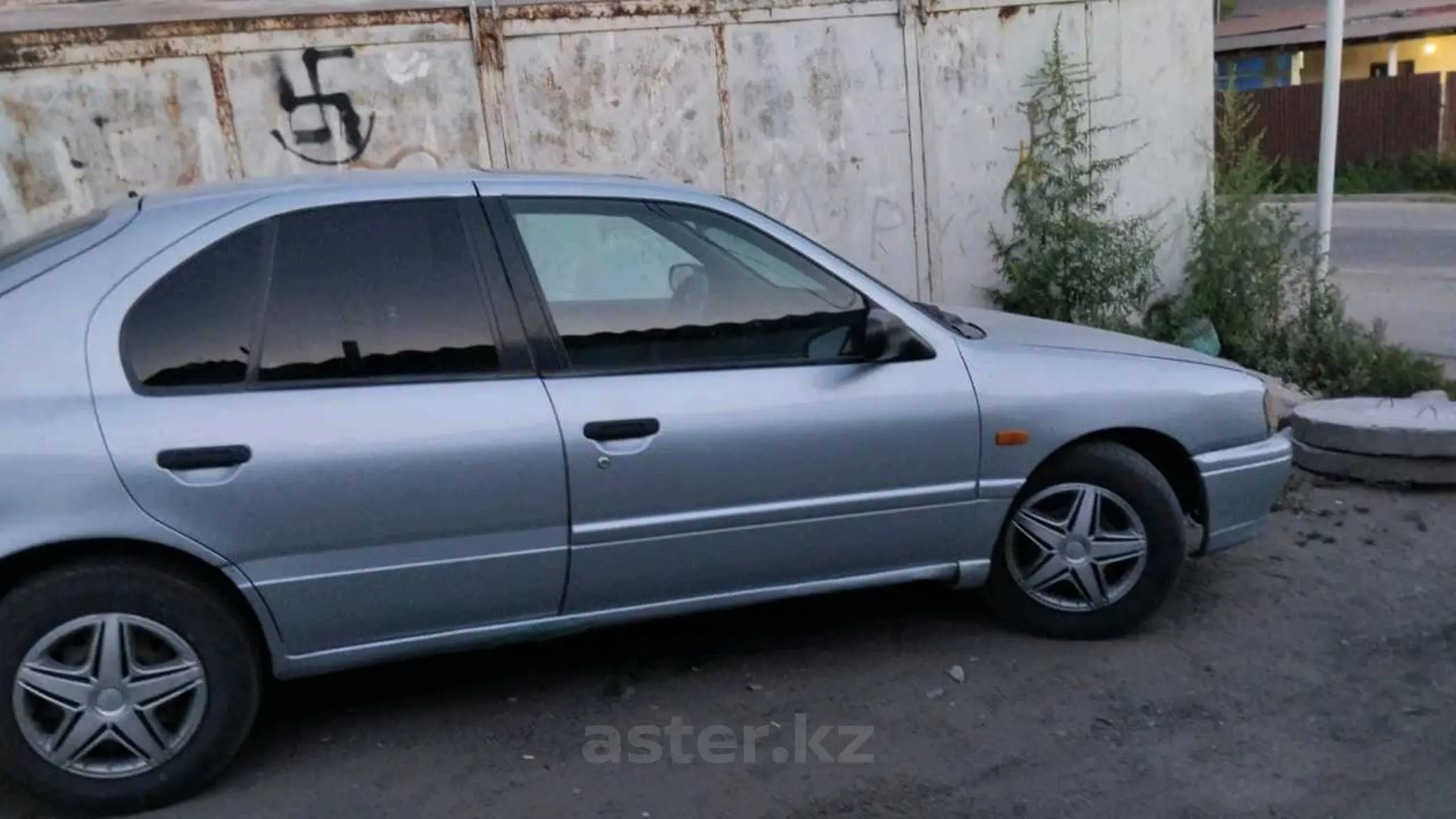 Nissan Primera 1993