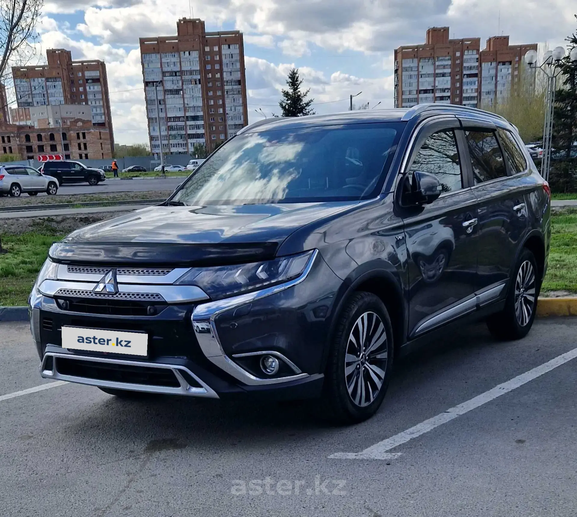 Mitsubishi Outlander 2019