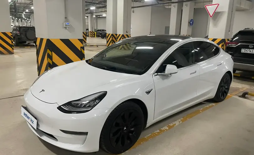 Tesla Model 3 2020 года за 11 500 000 тг. в Астана