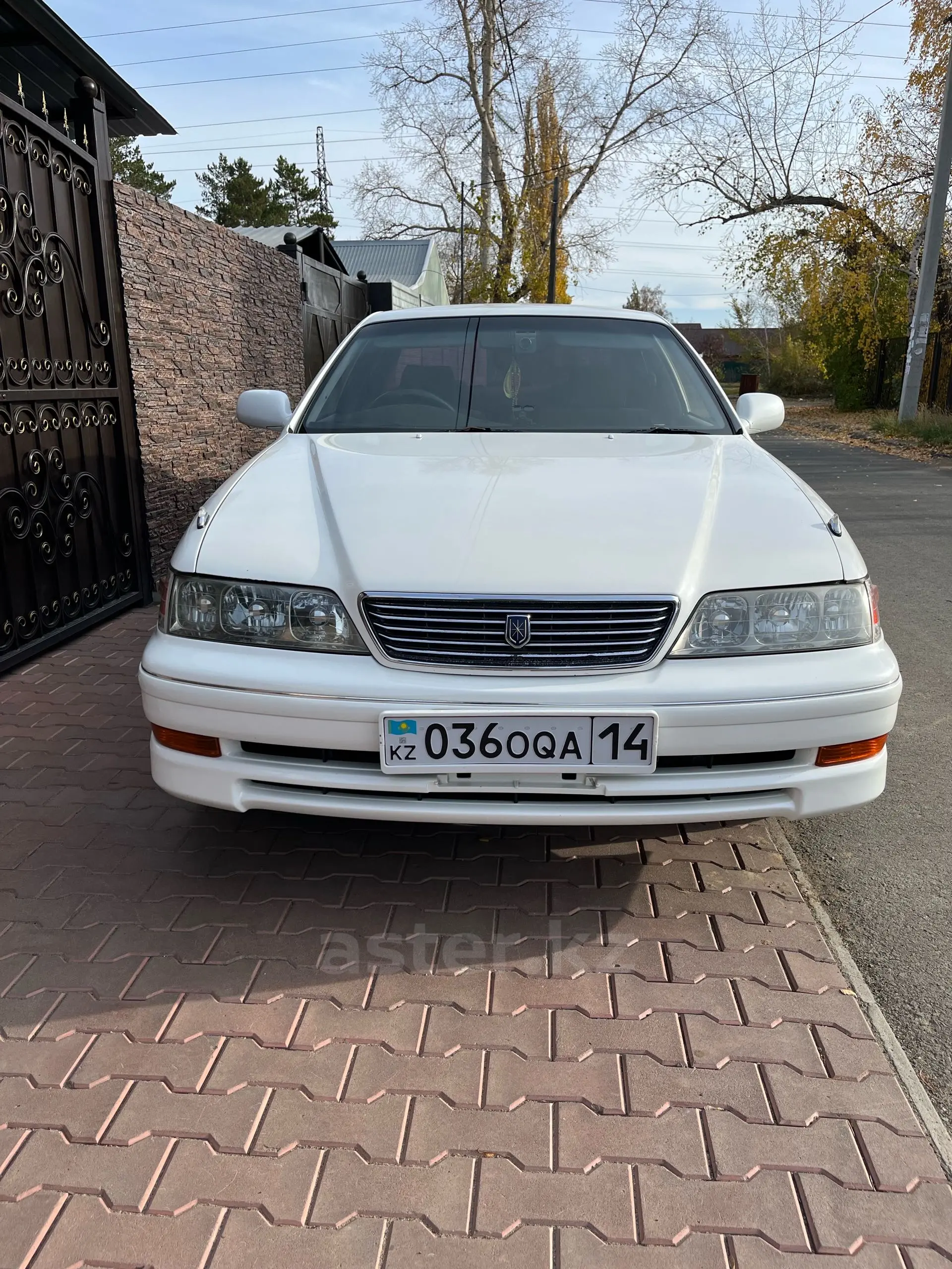 Купить Toyota Mark II 1998 года в Павлодарской области, цена 4000000 тенге.  Продажа Toyota Mark II в Павлодарской области - Aster.kz. №c1059763