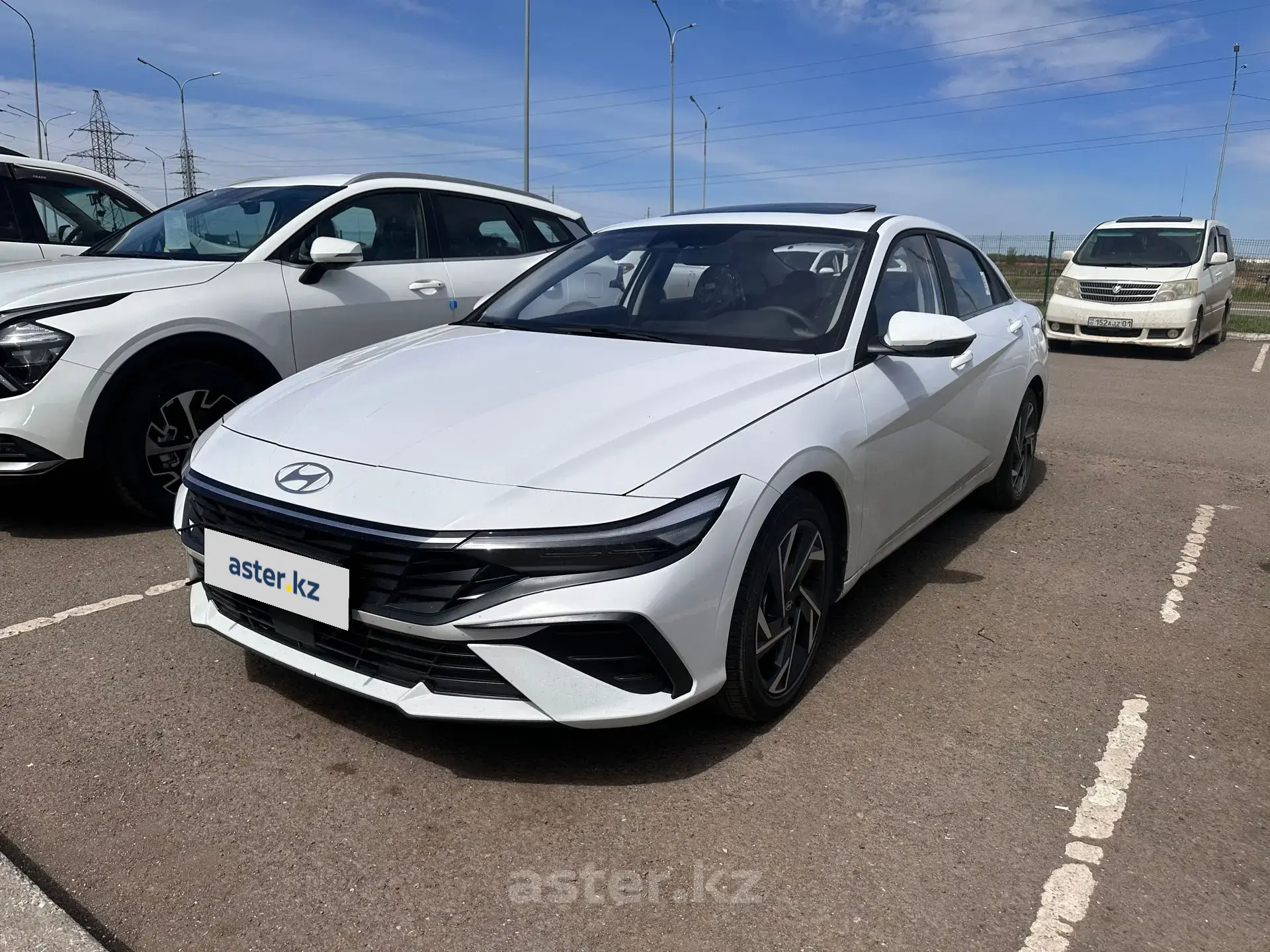 Hyundai Elantra 2024