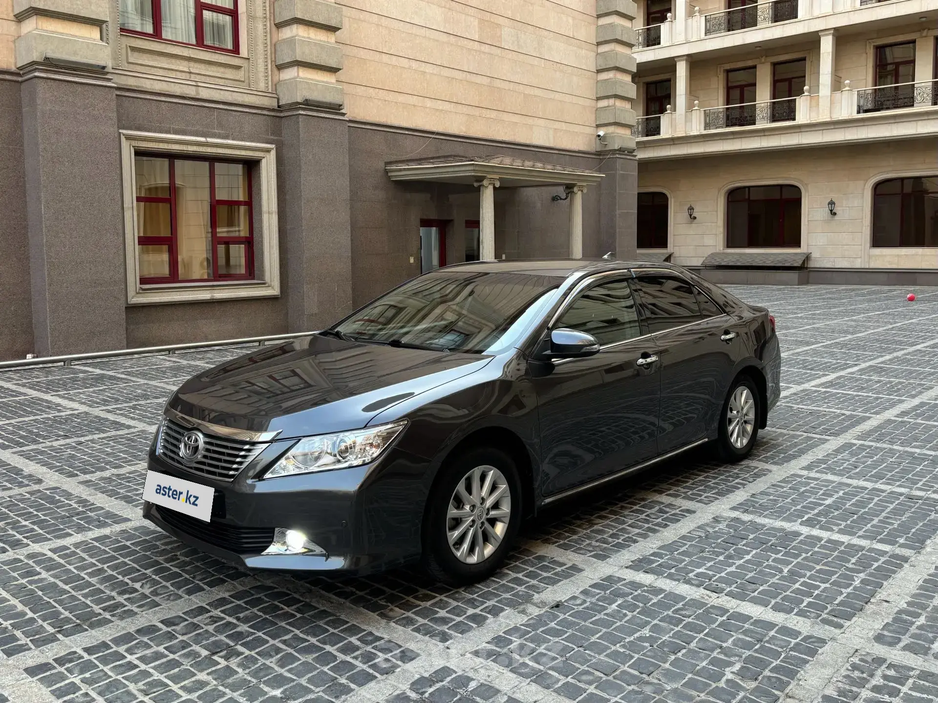 Toyota Camry 2012