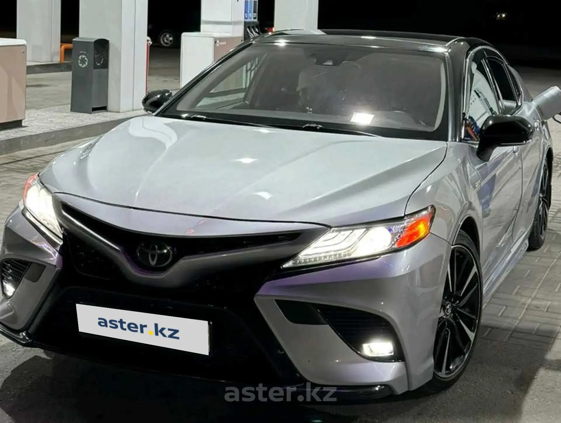 Toyota Camry 2019