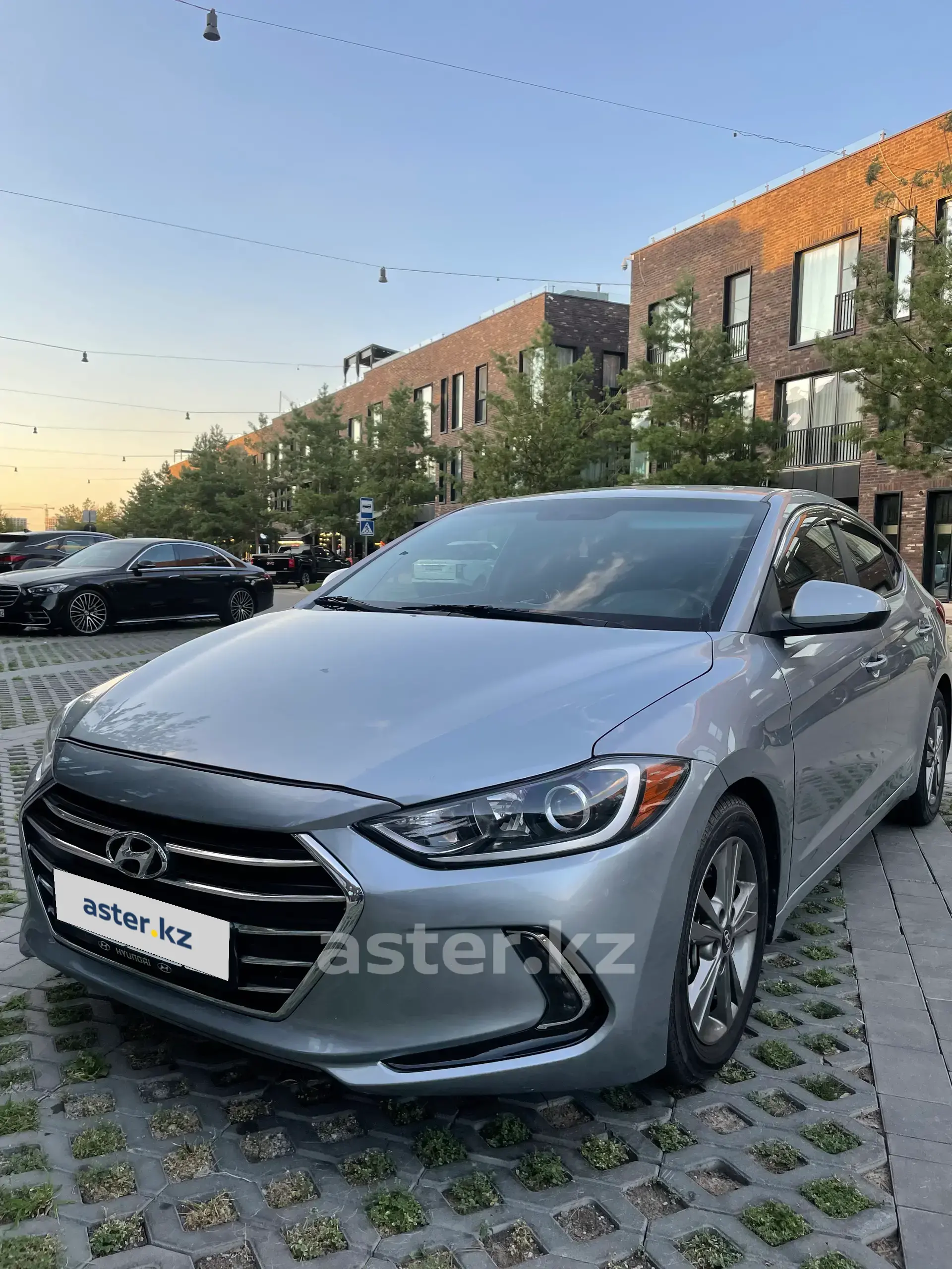 Hyundai Elantra 2016