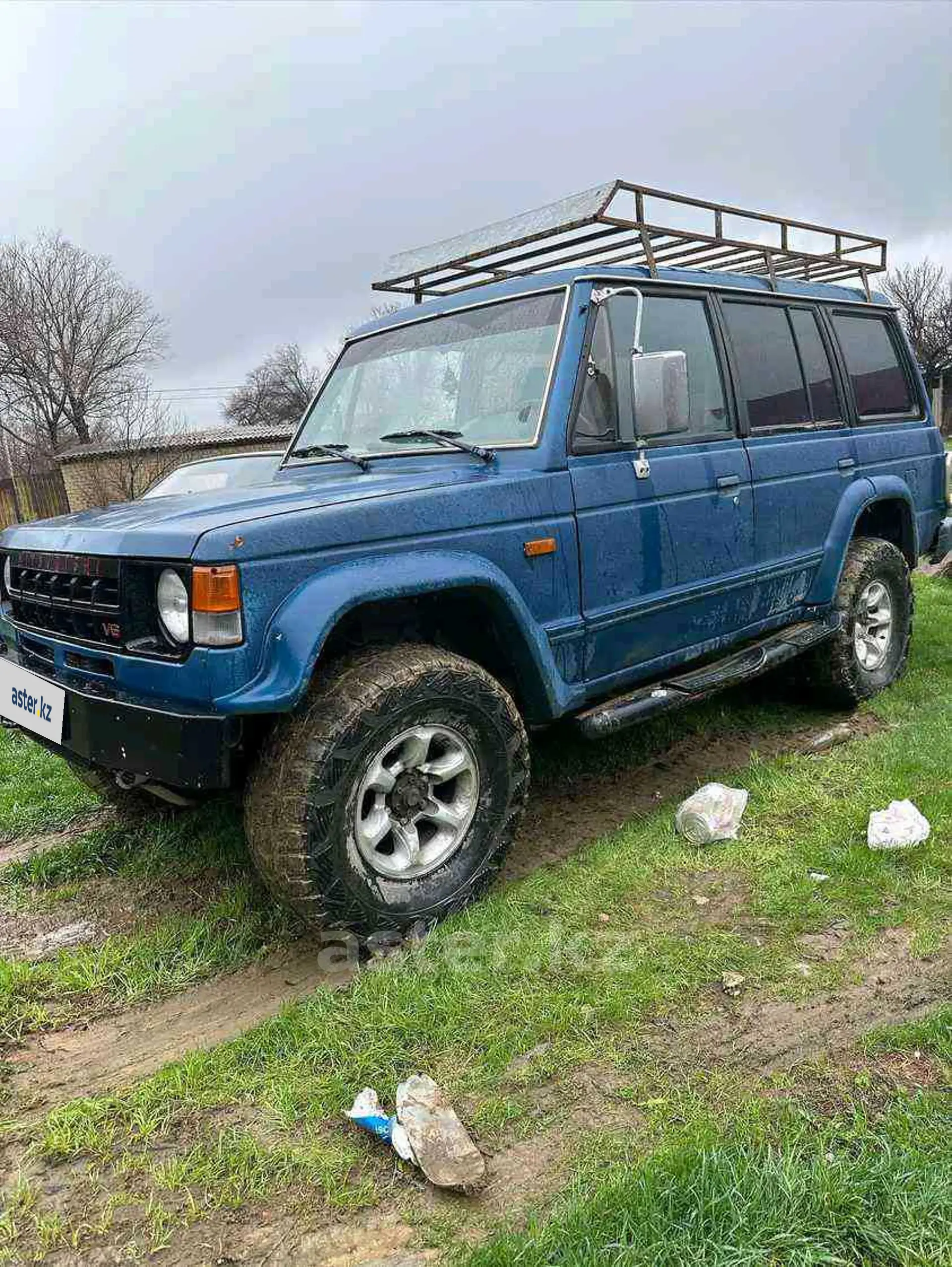 Mitsubishi Pajero 1989