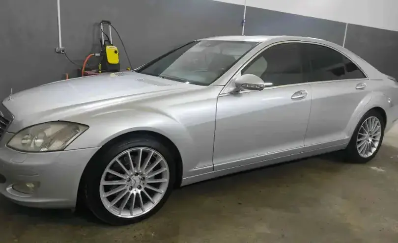 Mercedes-Benz S-Класс 2006