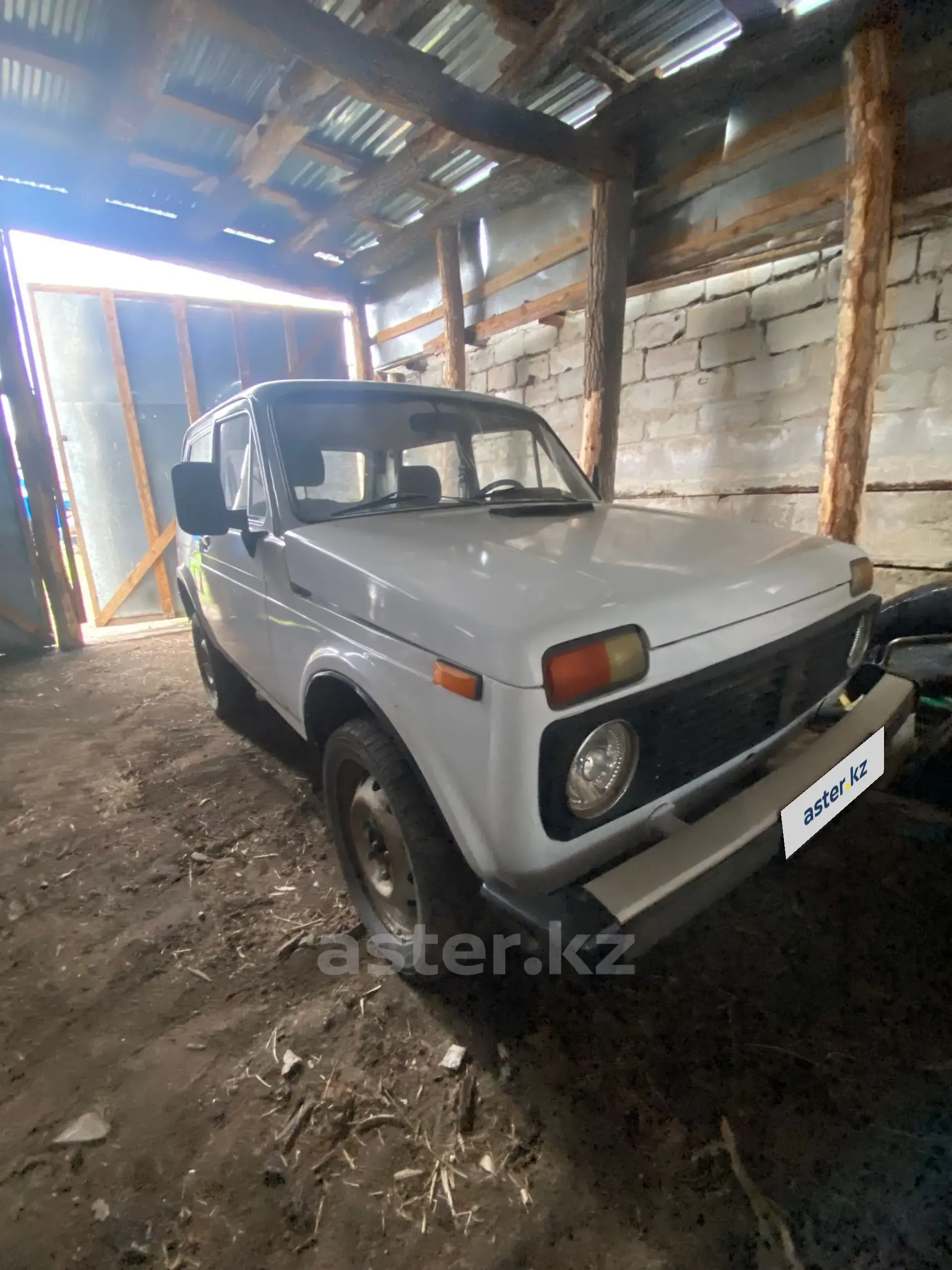 LADA (ВАЗ) 2121 (4x4) 1998