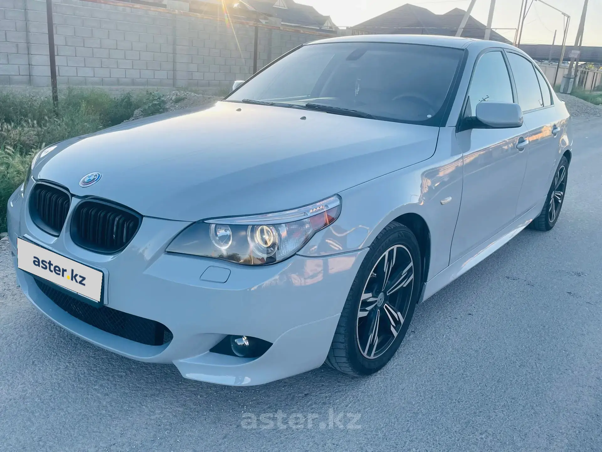 BMW 5 серии 2004