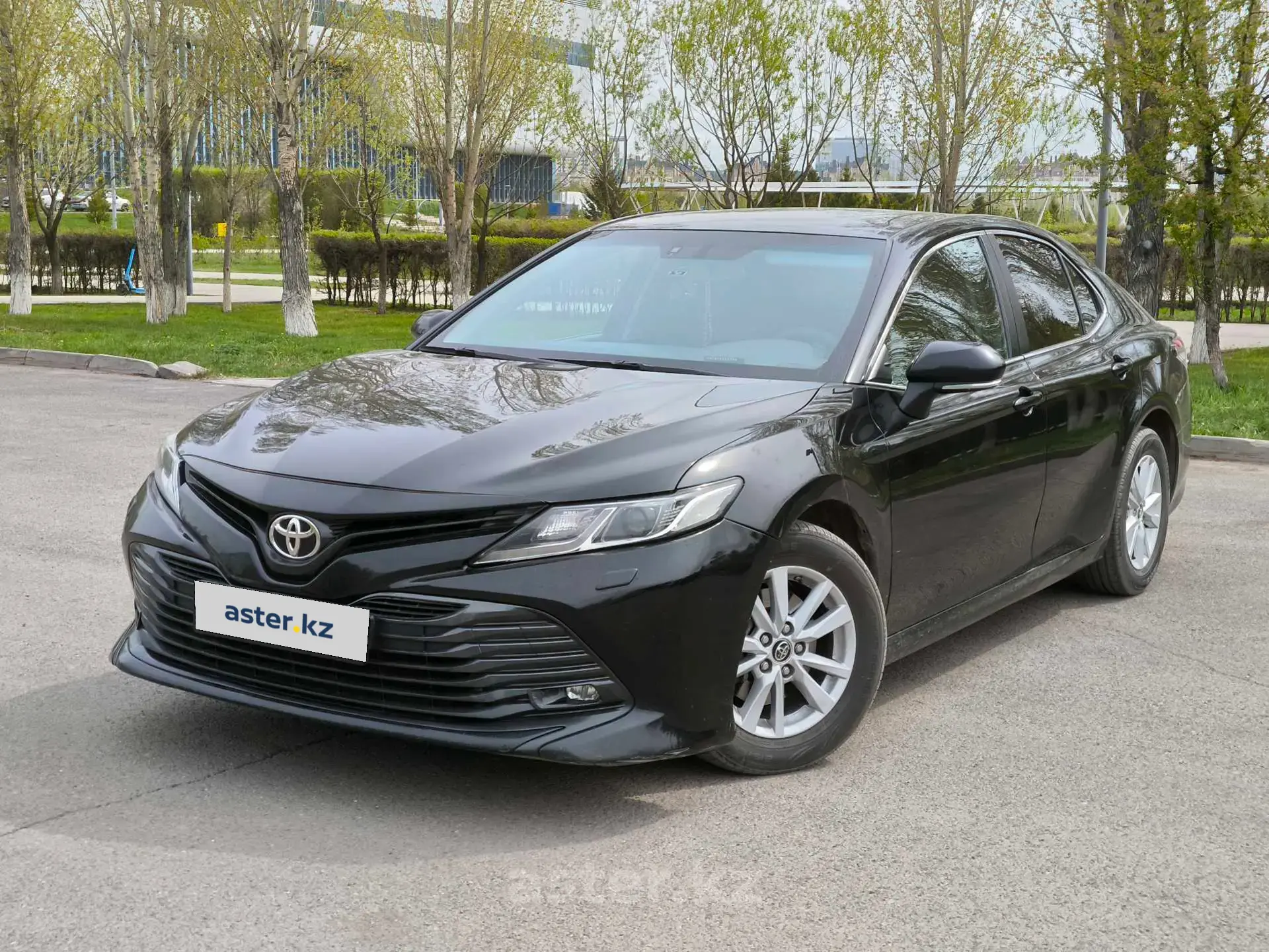 Toyota Camry 2019