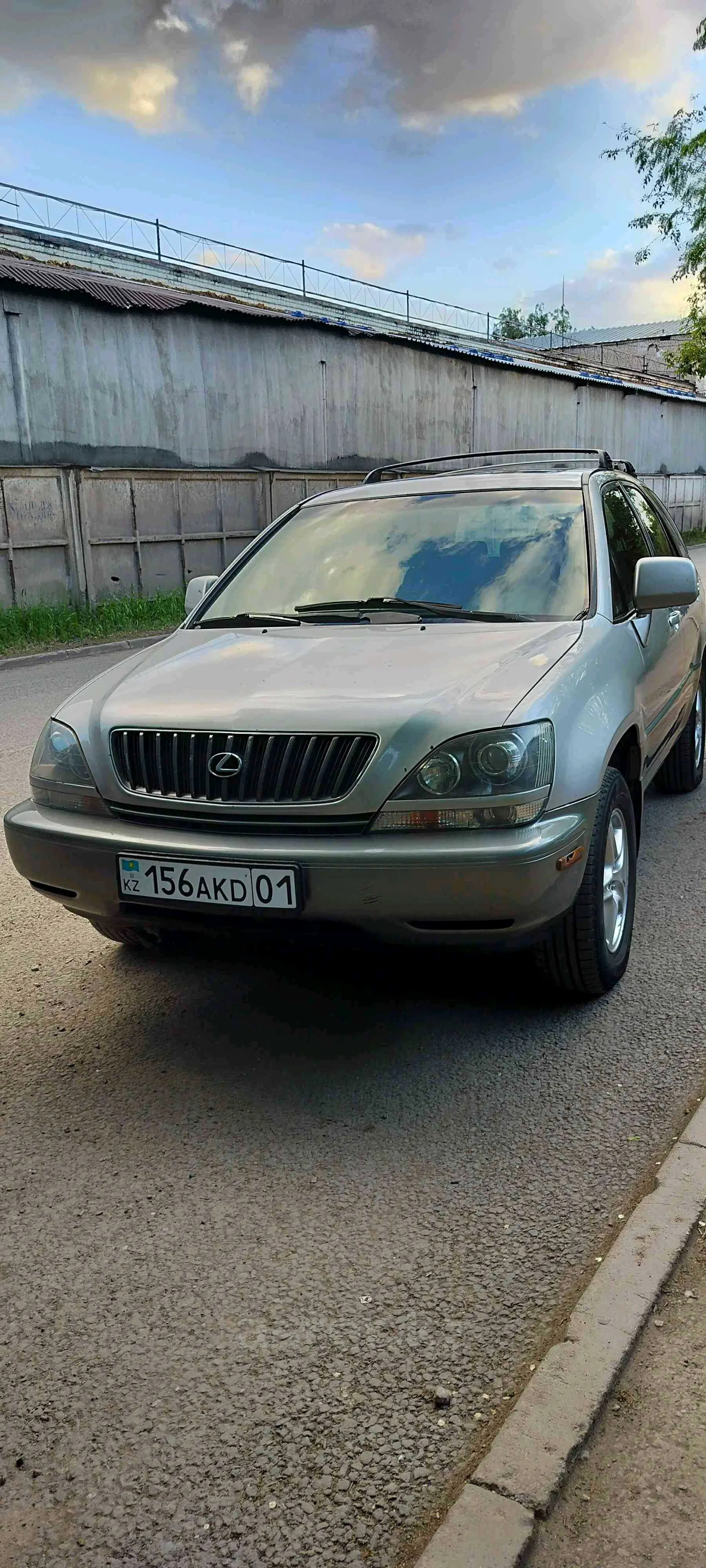 Lexus RX 1999