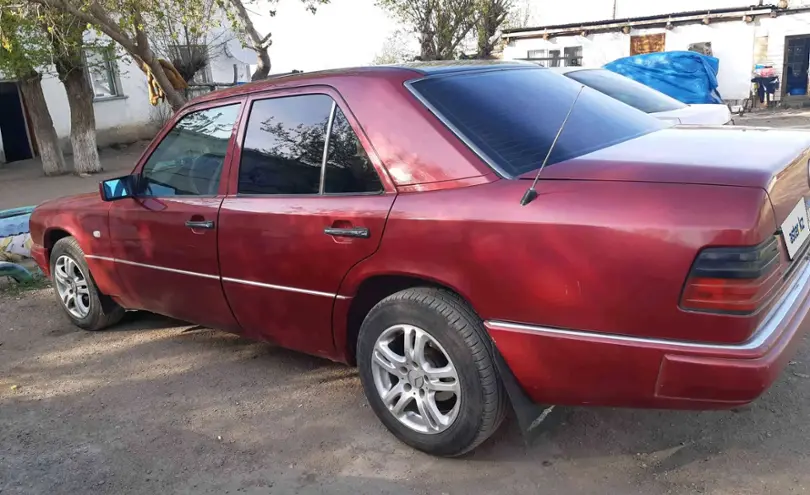 Mercedes-Benz E-Класс 1993 года за 1 700 000 тг. в Акмолинская область