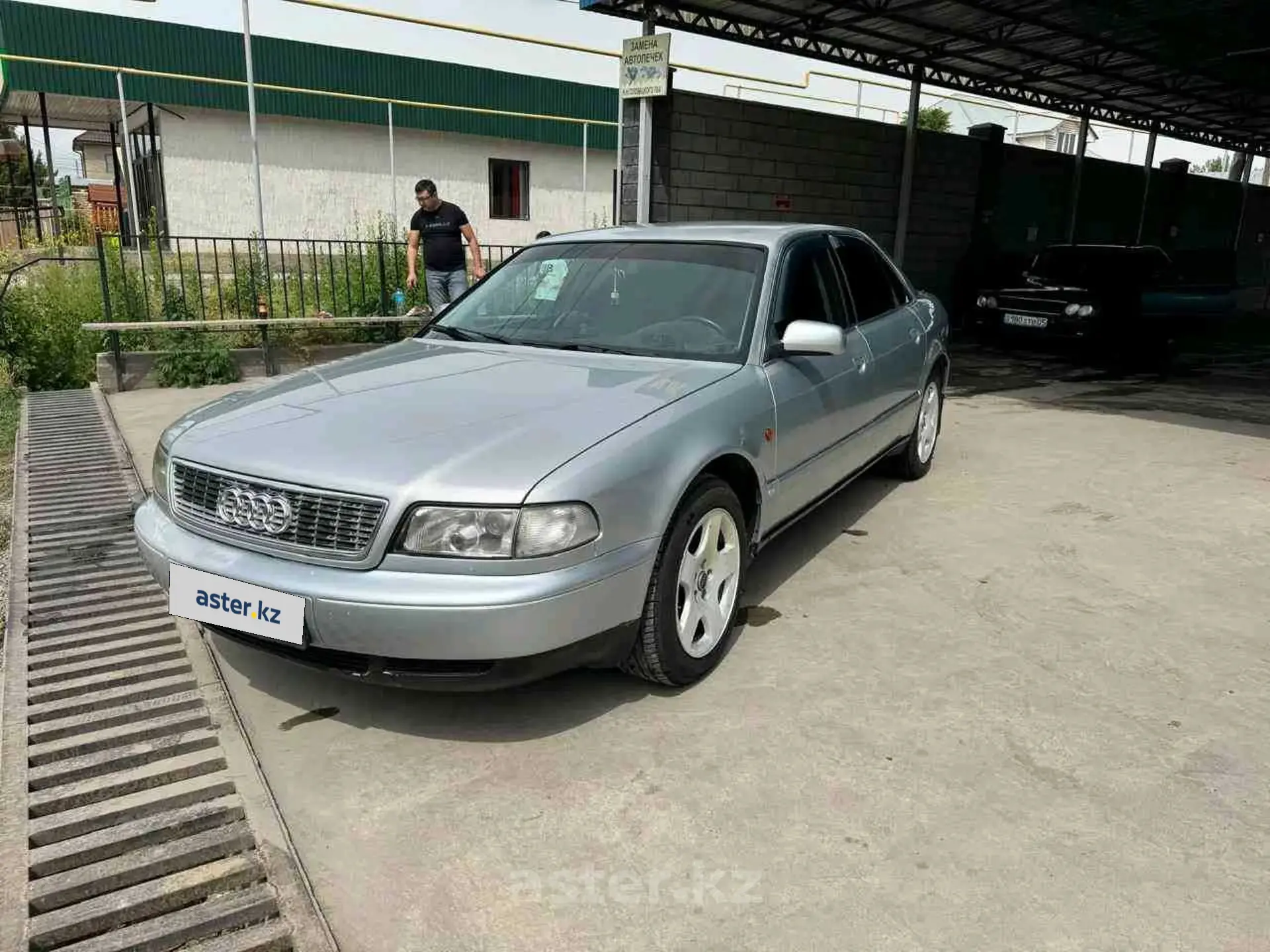 Audi A8 1995