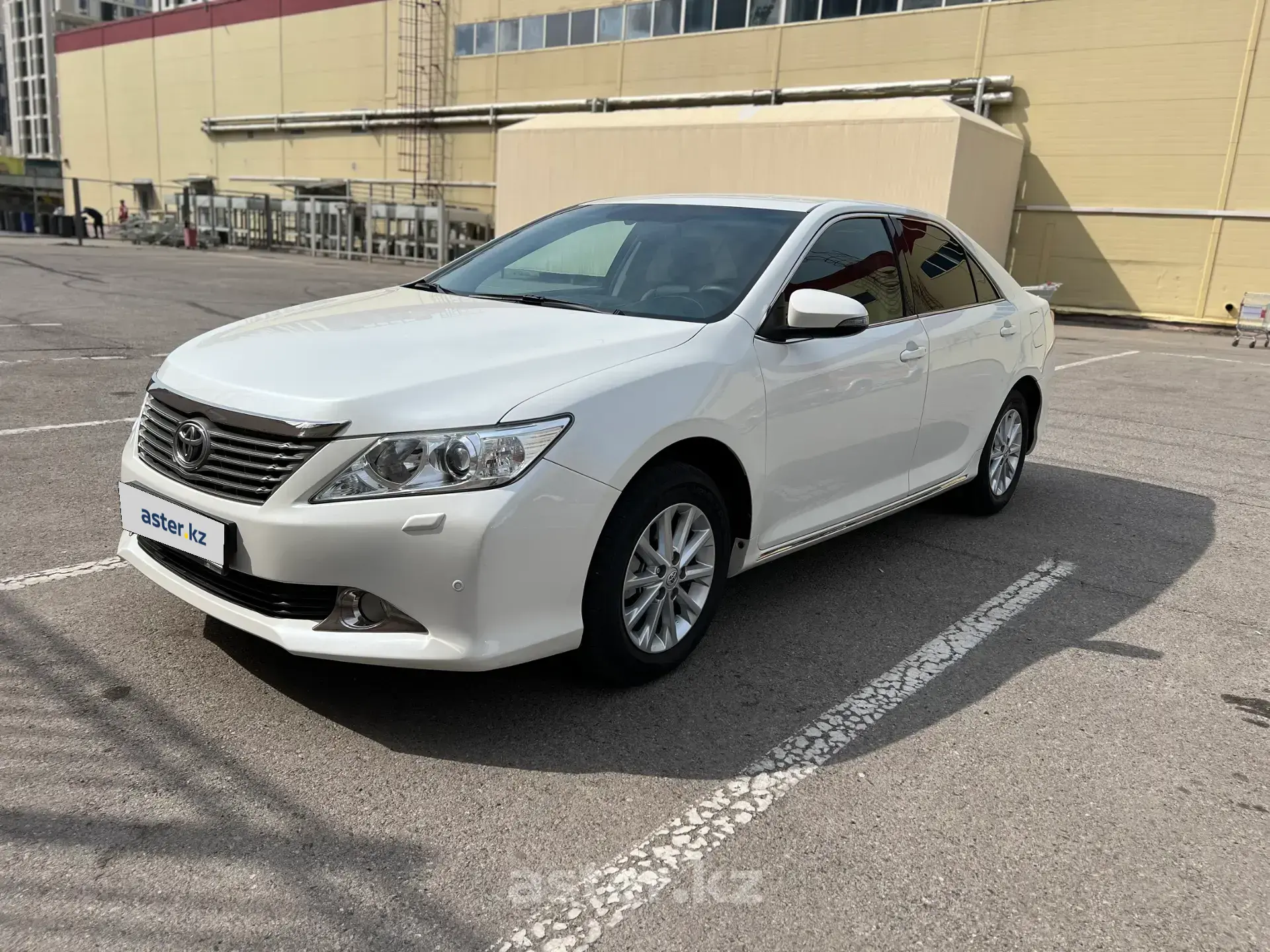 Toyota Camry 2014