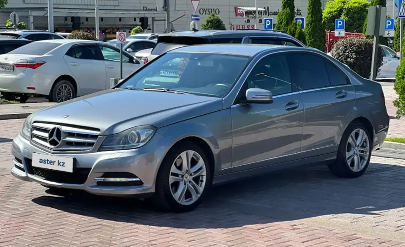 Mercedes-Benz C-Класс 2012 года за 9 500 000 тг. в Алматы