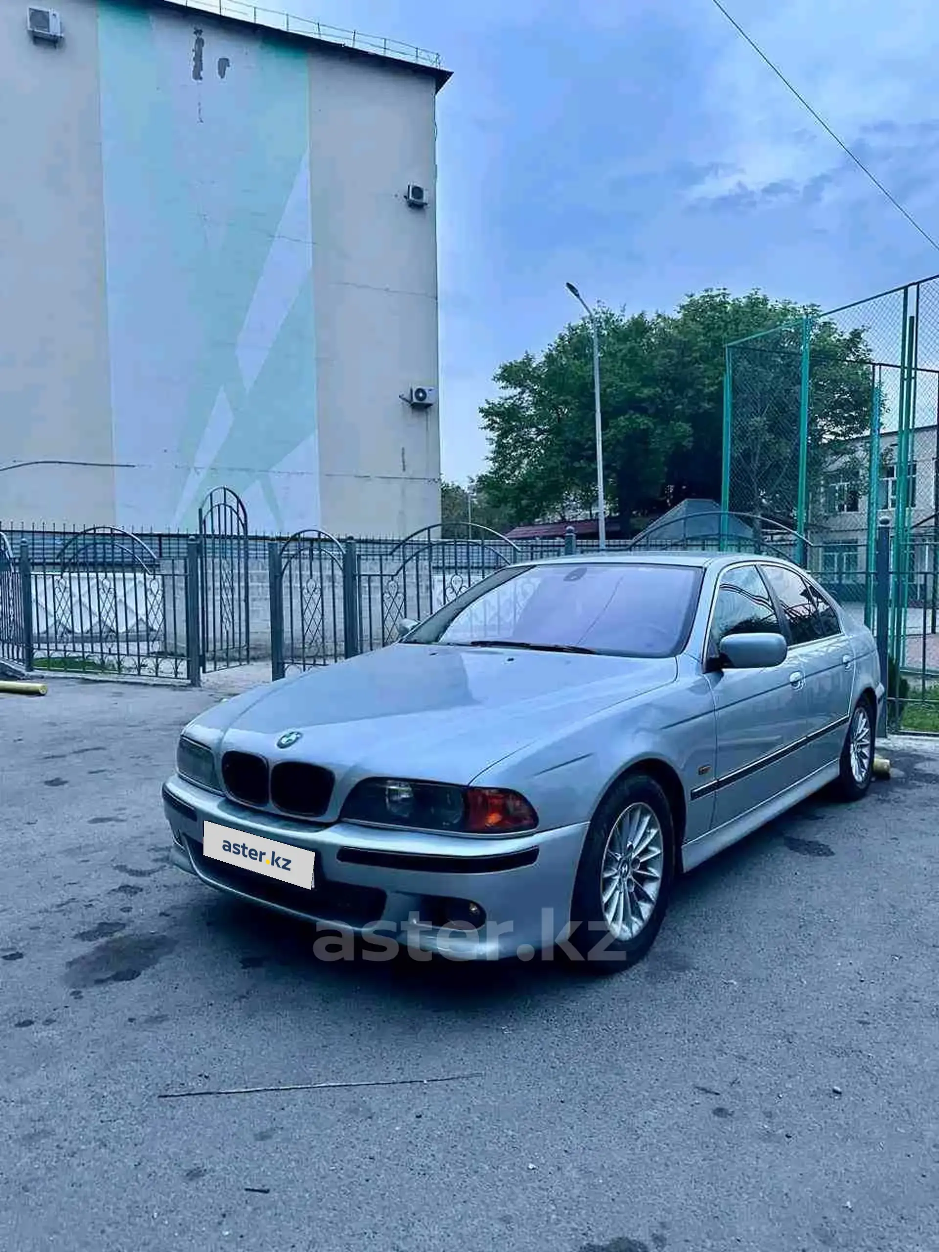 BMW 5 серии 1996