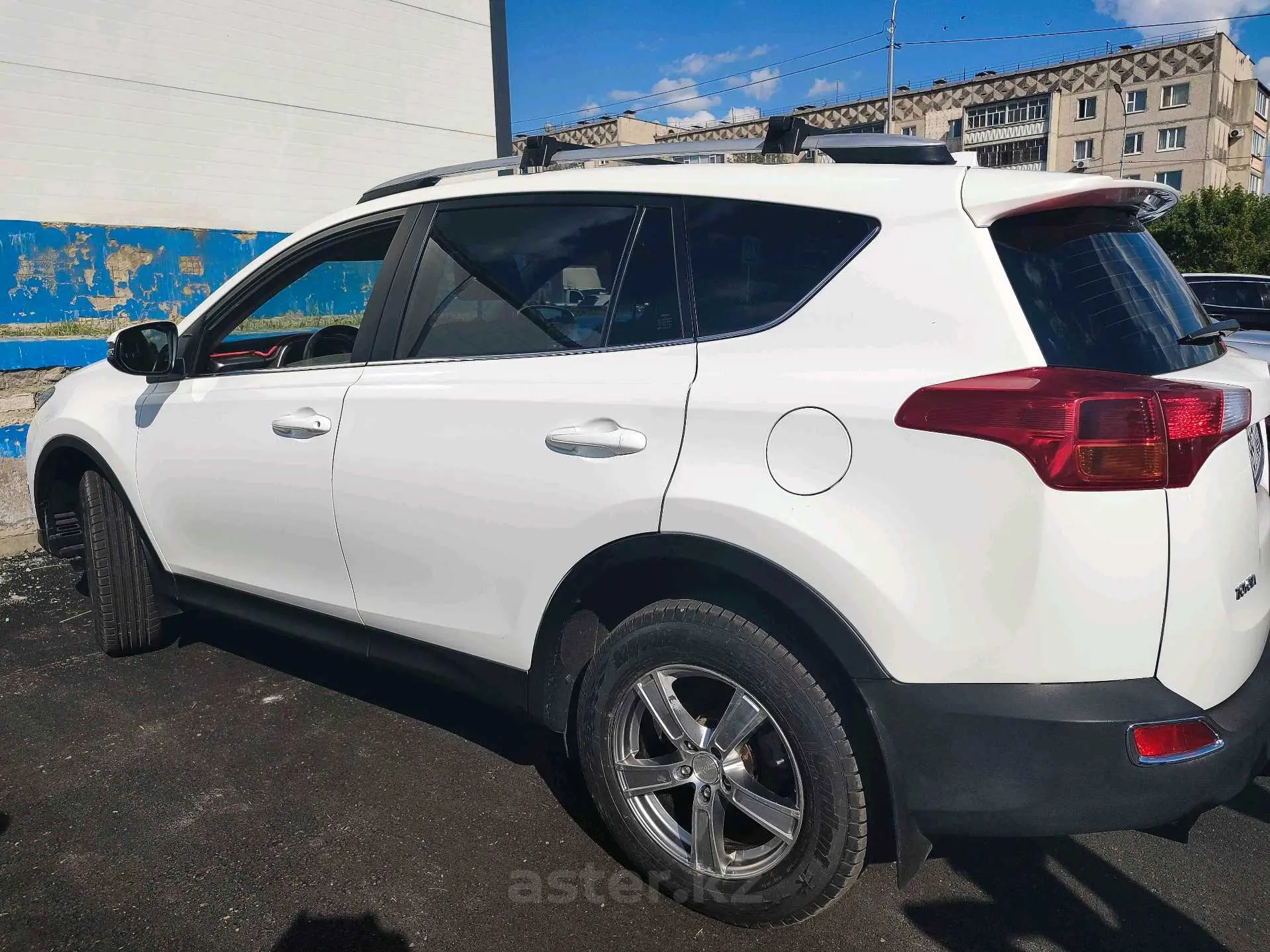 Toyota RAV4 2014