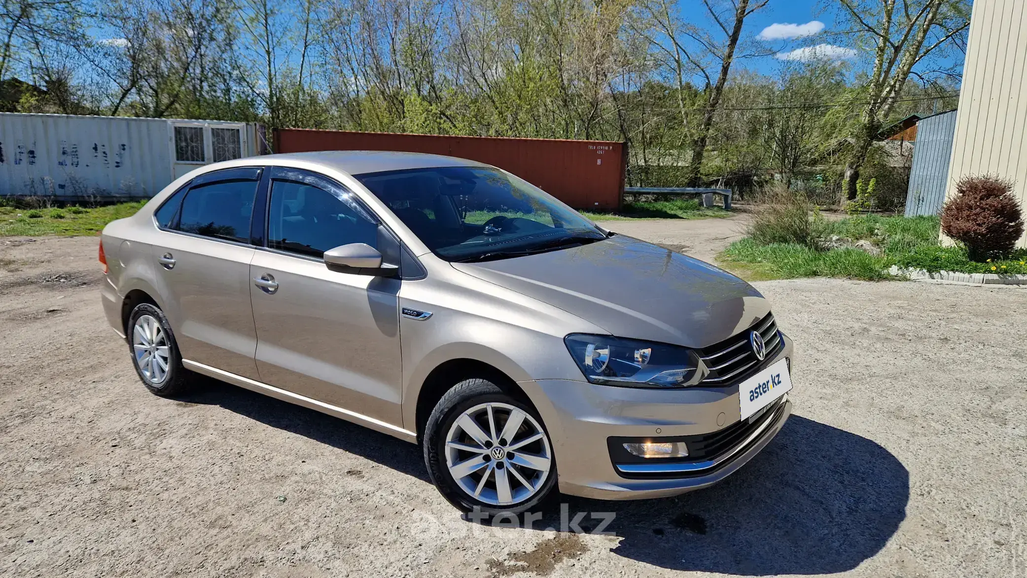 Volkswagen Polo 2015