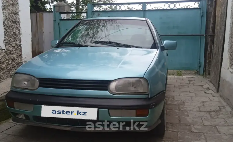 Volkswagen Golf 1993 года за 1 500 000 тг. в Алматы