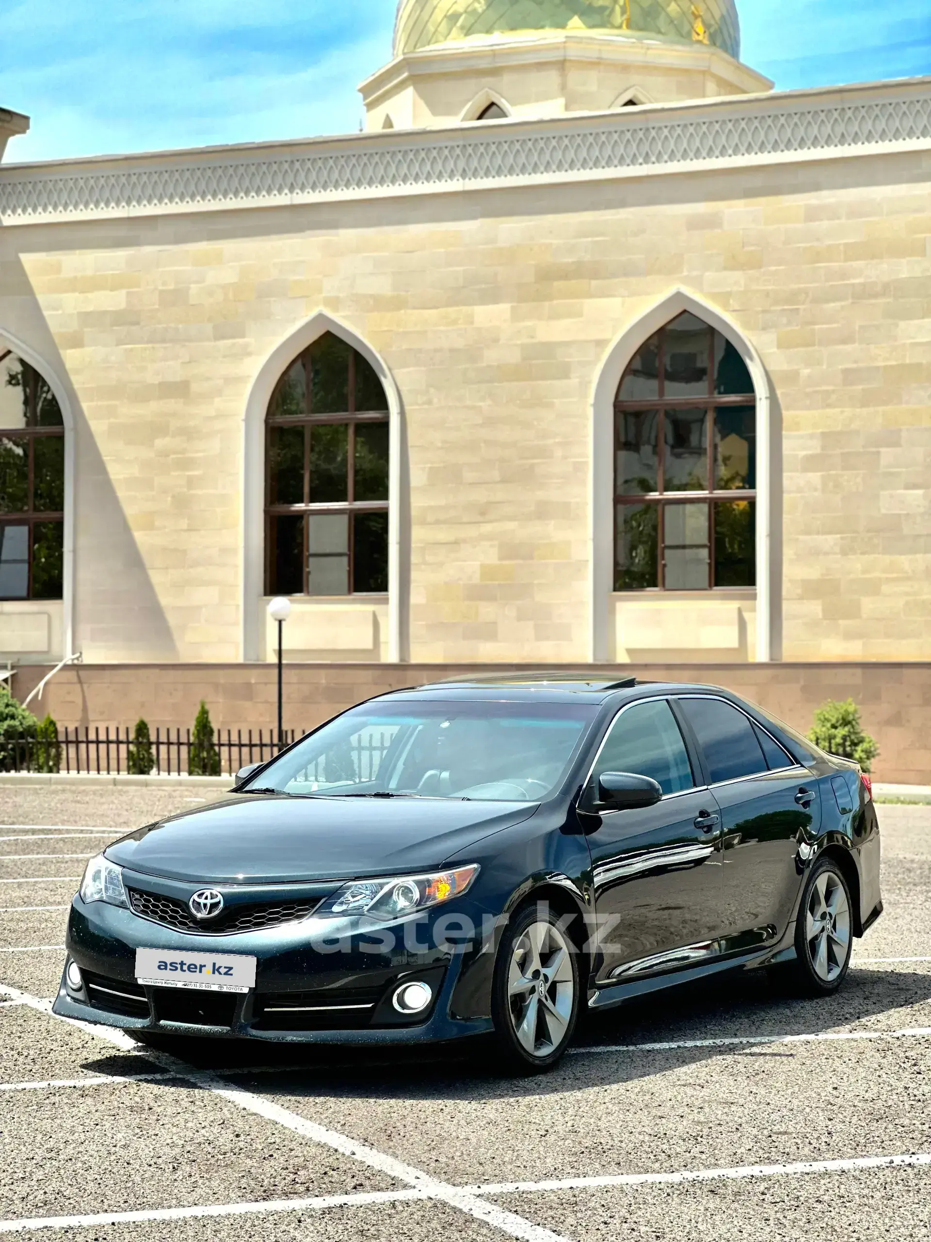 Toyota Camry 2014