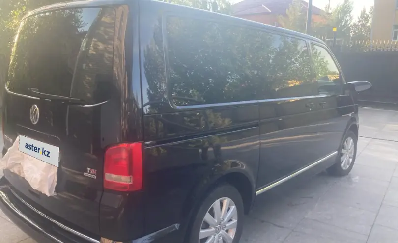 Volkswagen Multivan 2013 года за 19 000 000 тг. в Астана фото 2
