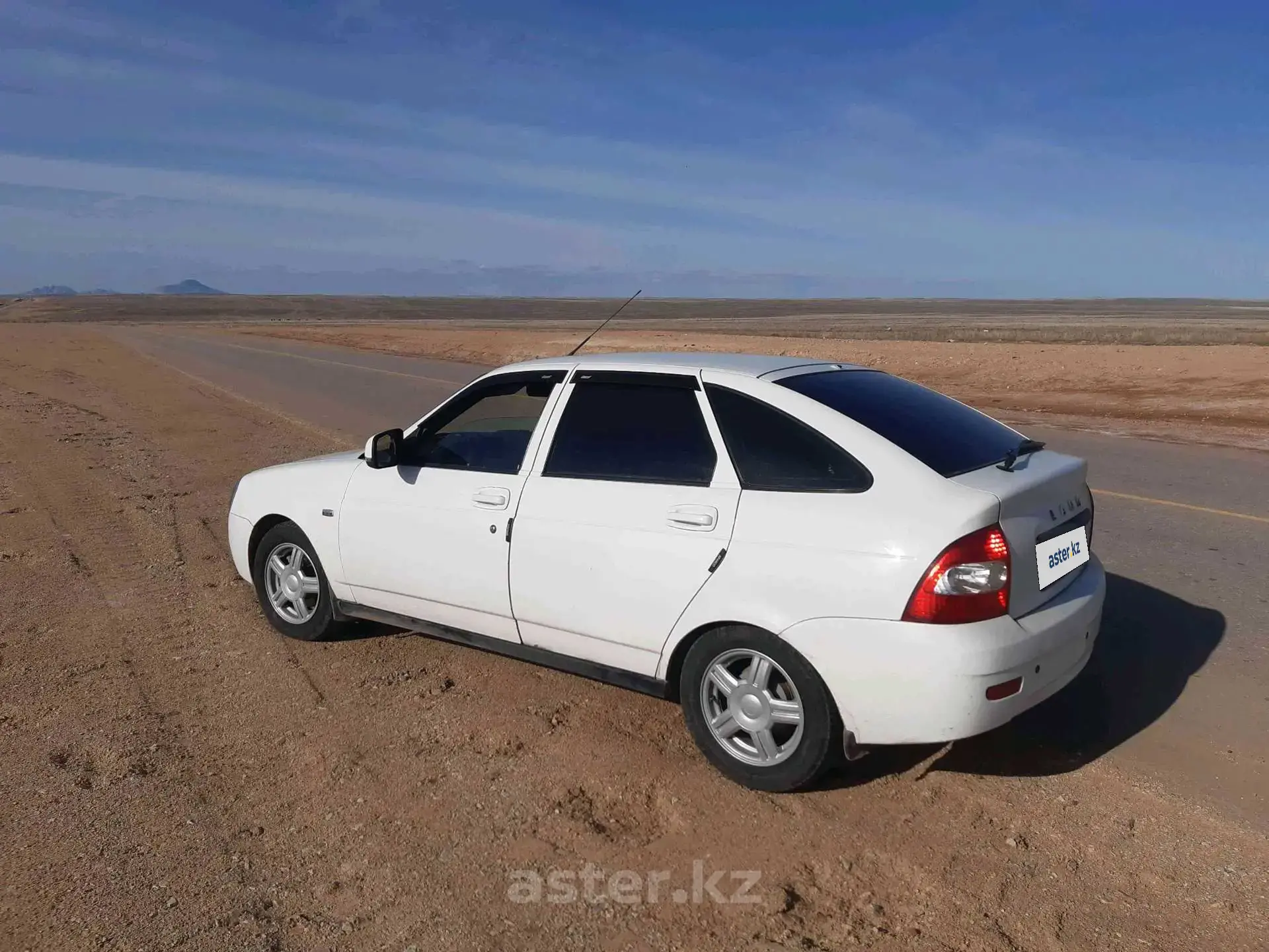 LADA (ВАЗ) Priora 2013