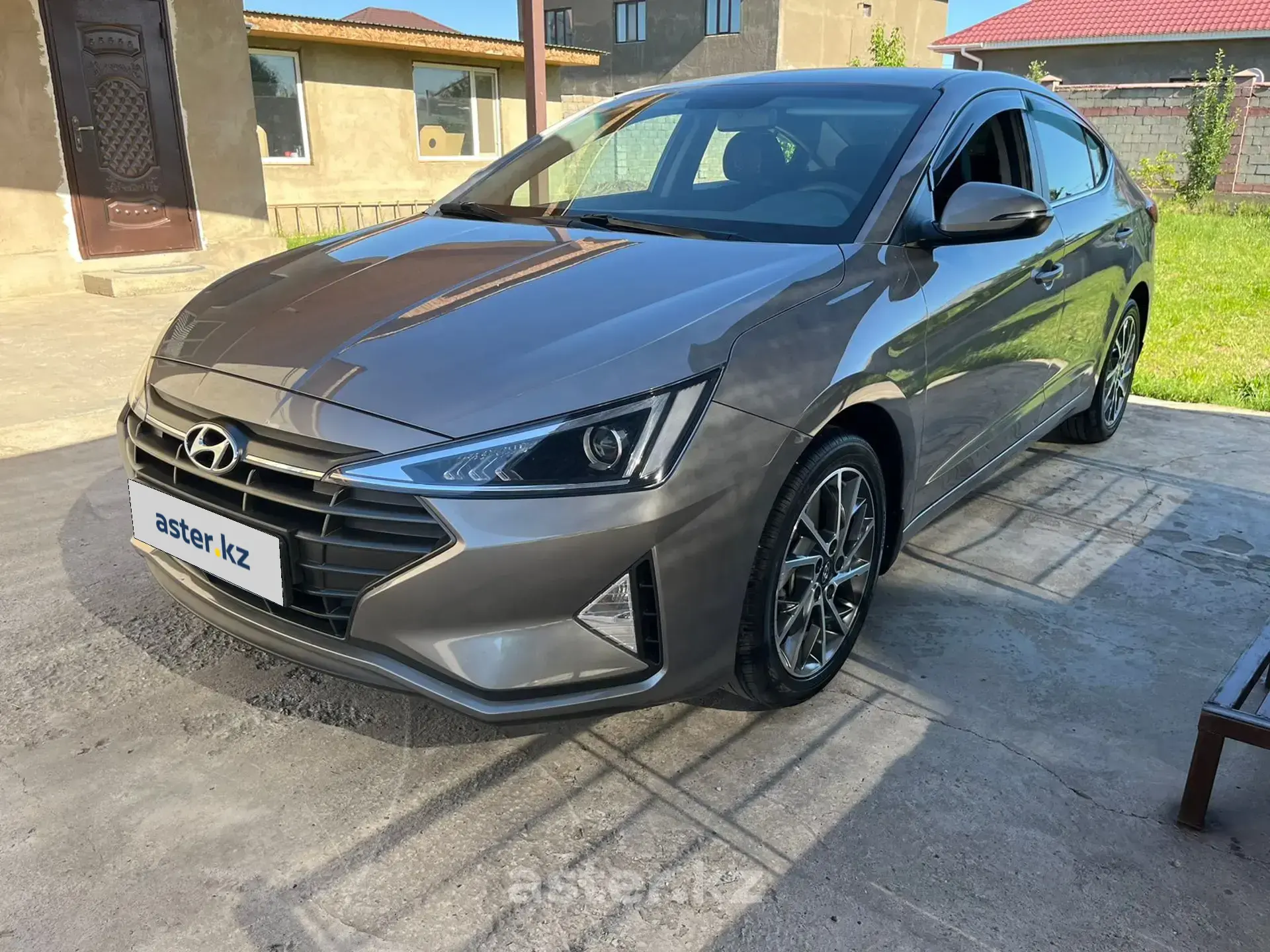 Hyundai Elantra 2020