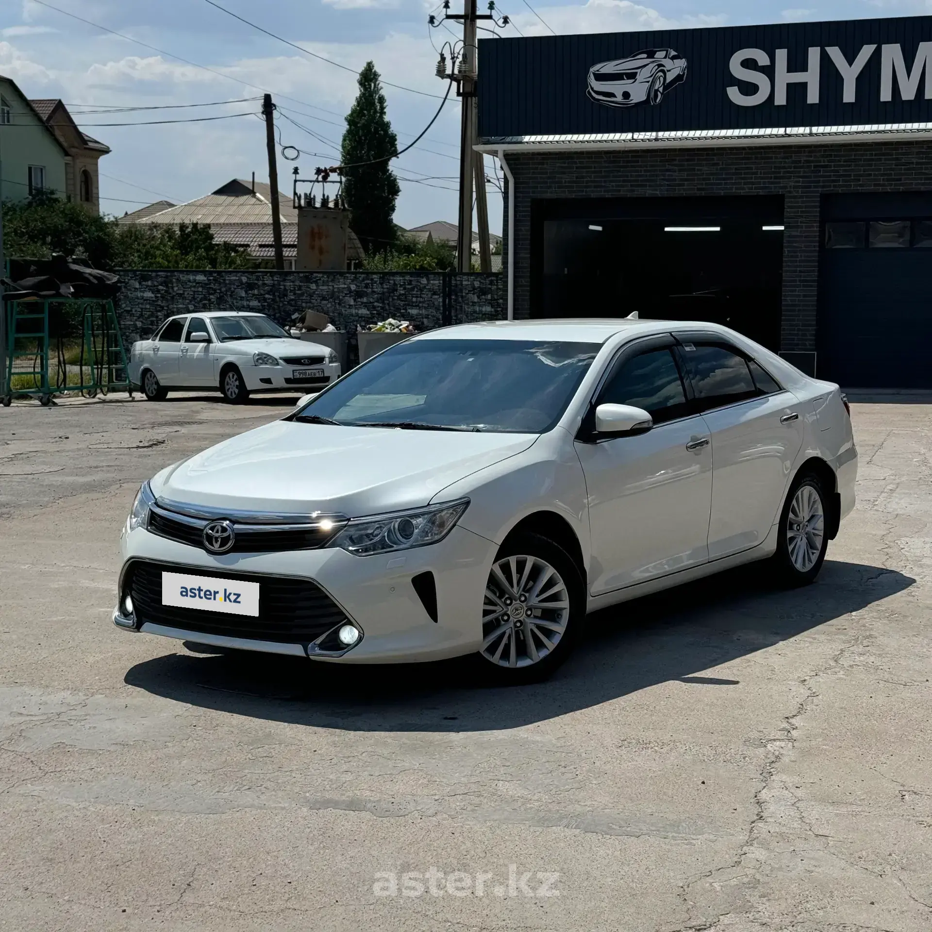 Toyota Camry 2015