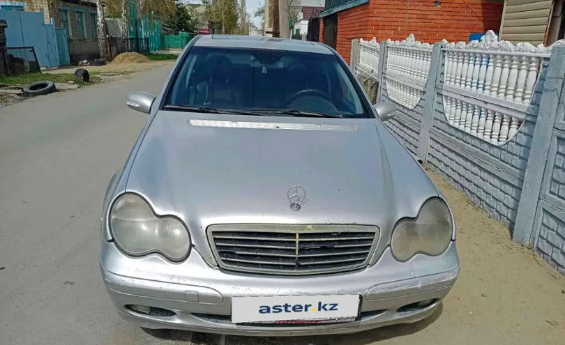 Mercedes-Benz C-Класс 2000 года за 2 200 000 тг. в Павлодарская область