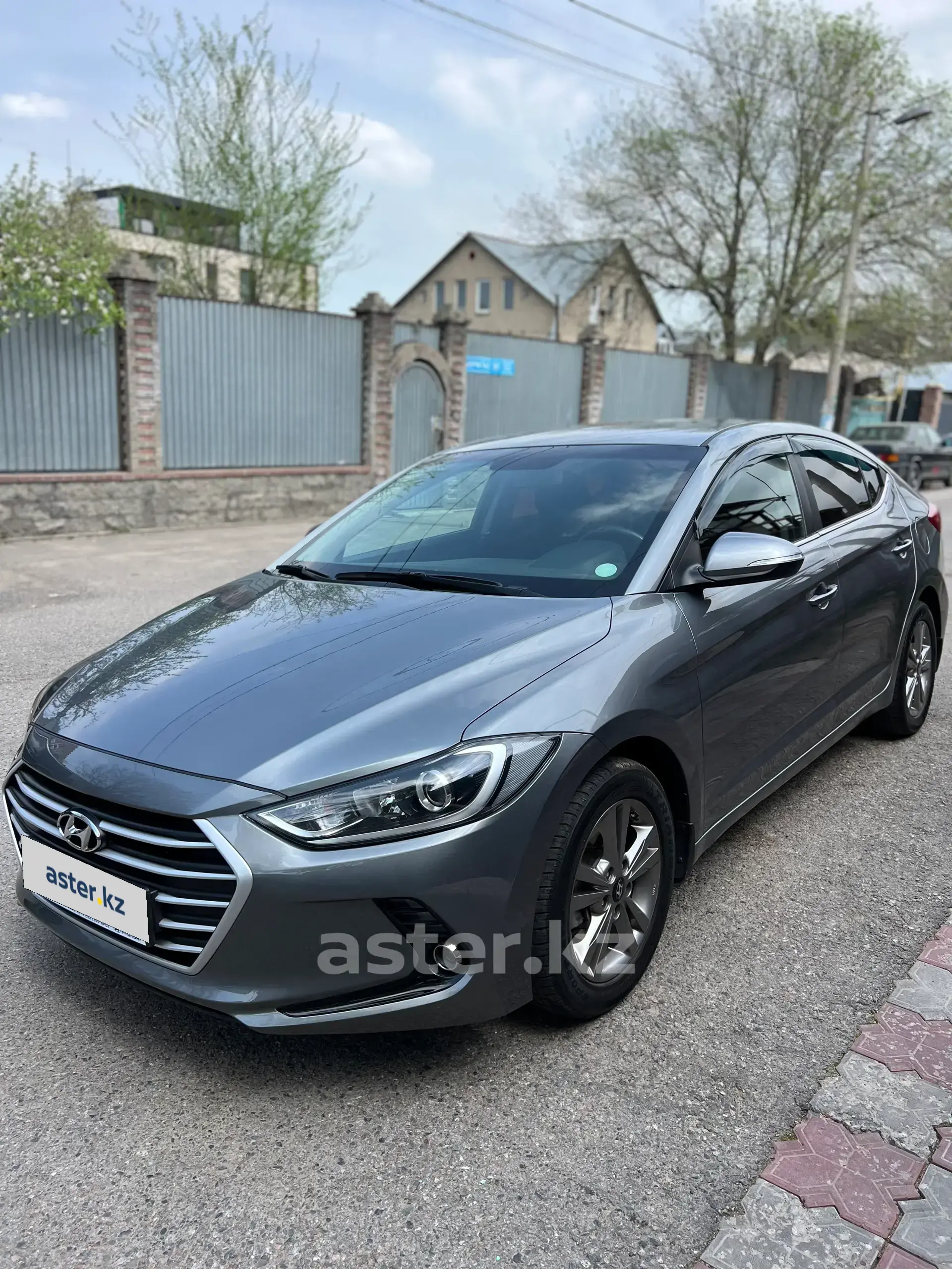 Hyundai Elantra 2018