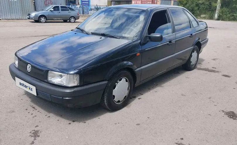 Volkswagen Passat 1992 года за 2 000 000 тг. в Астана