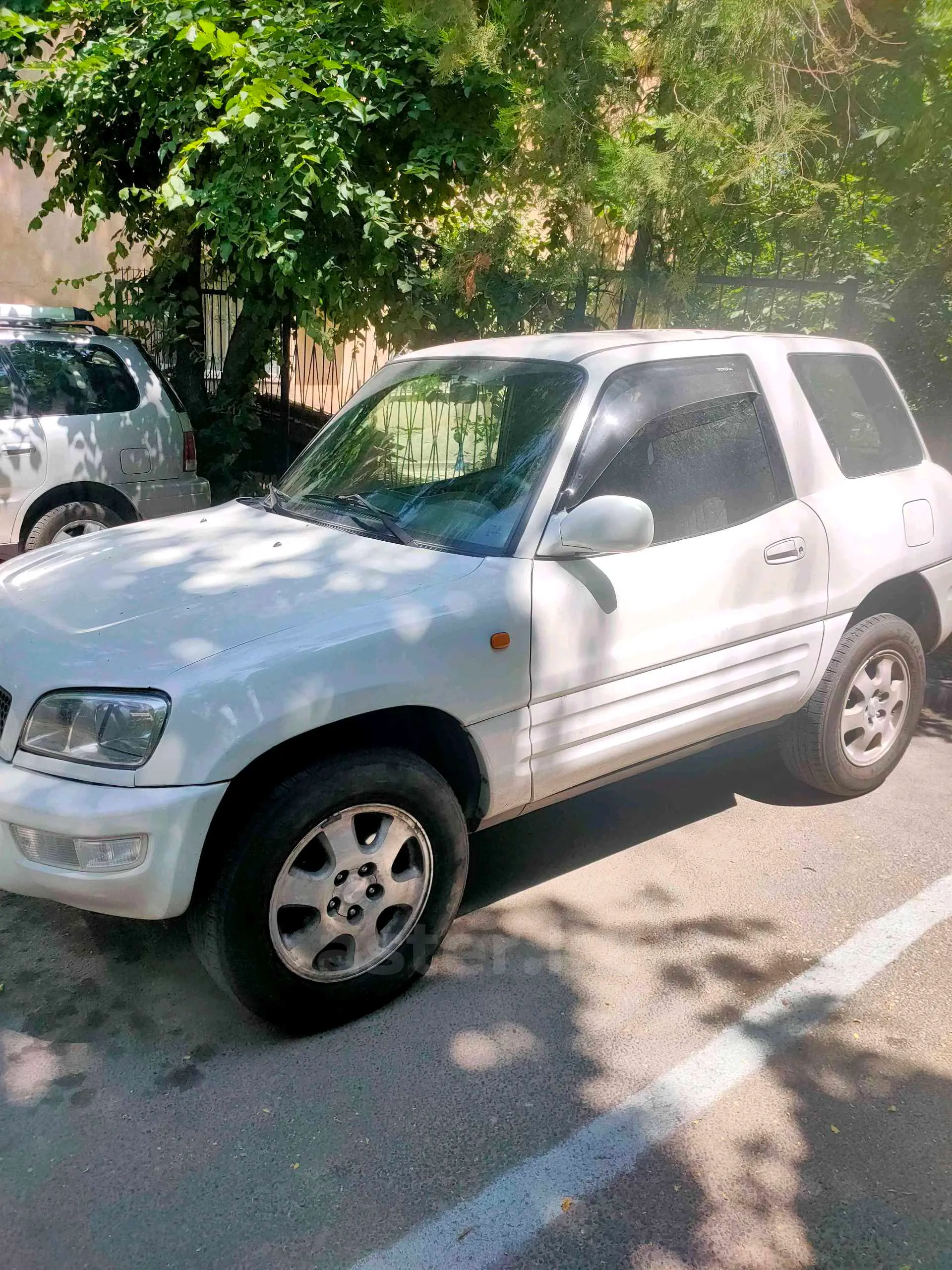 Toyota RAV4 1999