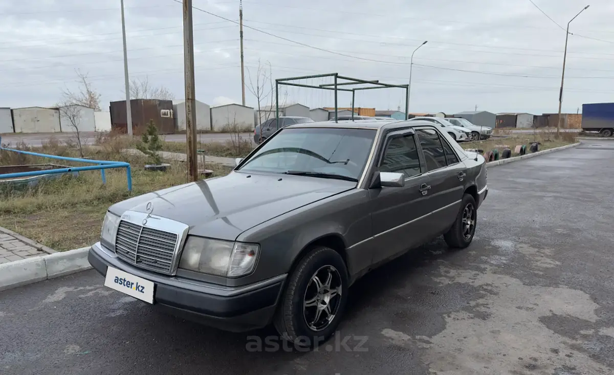 Купить Mercedes-Benz W124 1992 года в Караганде, цена 3000000 тенге.  Продажа Mercedes-Benz W124 в Караганде - Aster.kz. №c1070617