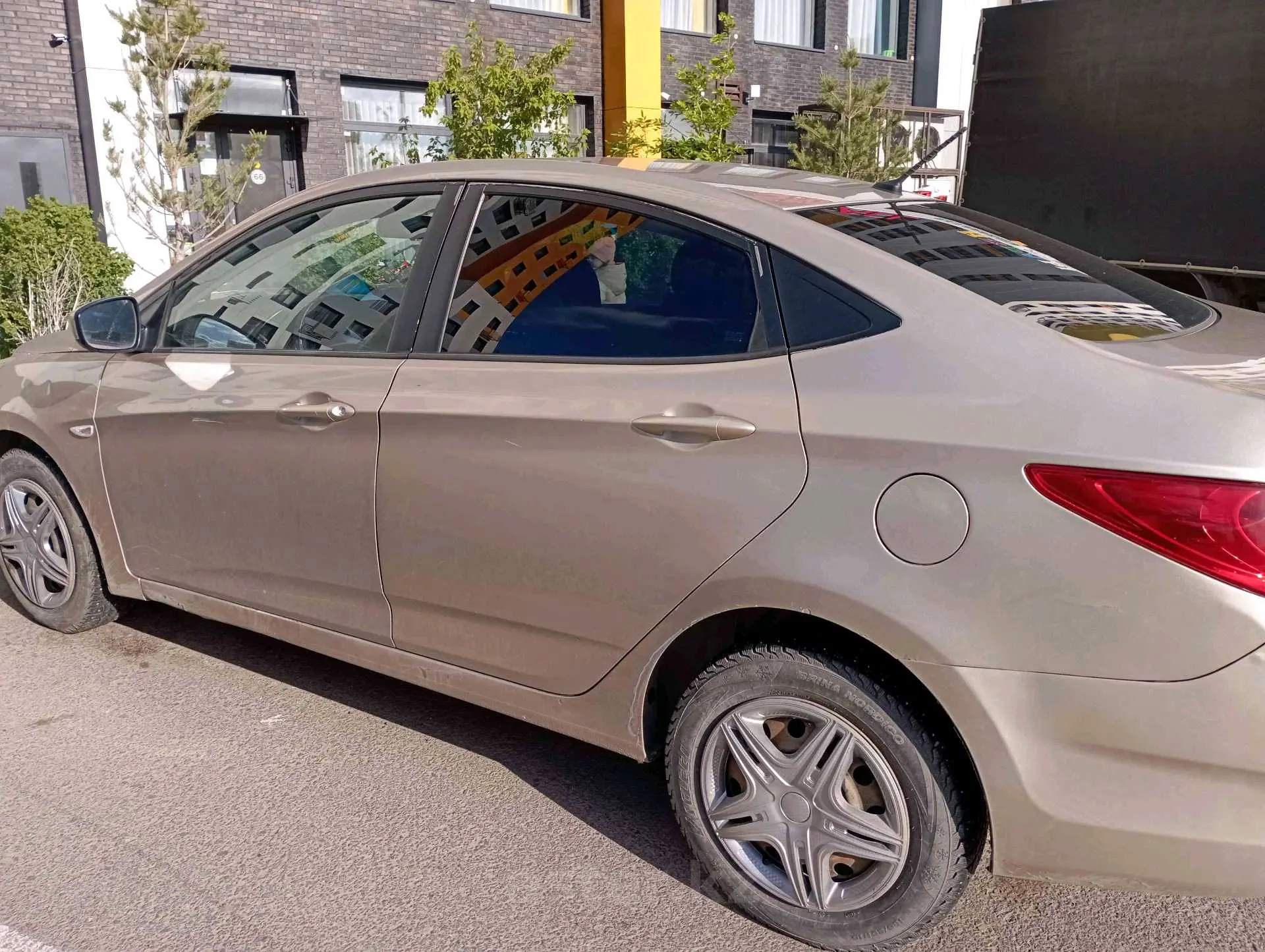 Hyundai Accent 2012