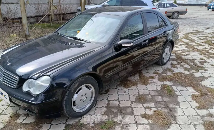 Mercedes-Benz C-Класс 2001 года за 3 200 000 тг. в Петропавловск