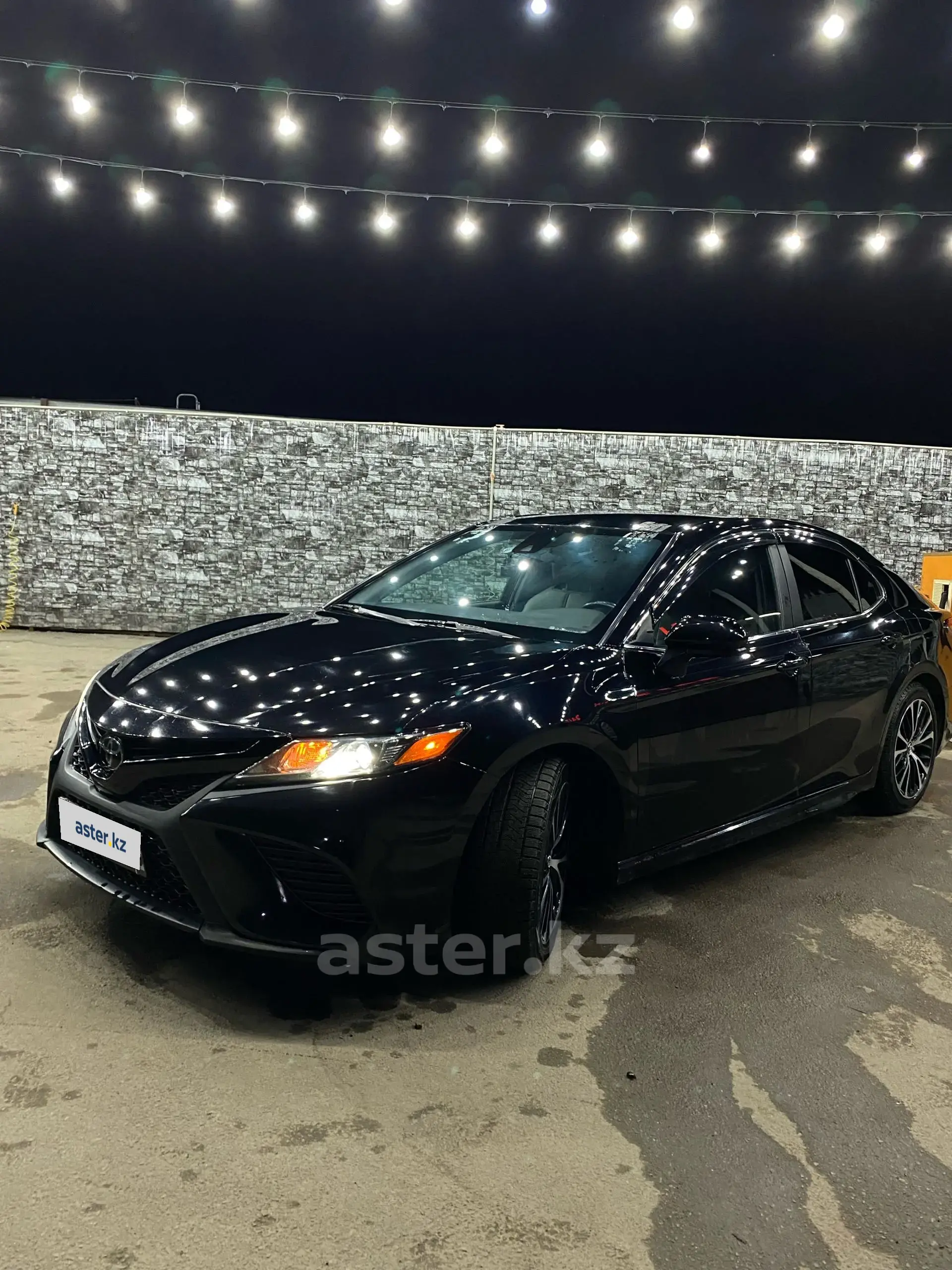 Toyota Camry 2019