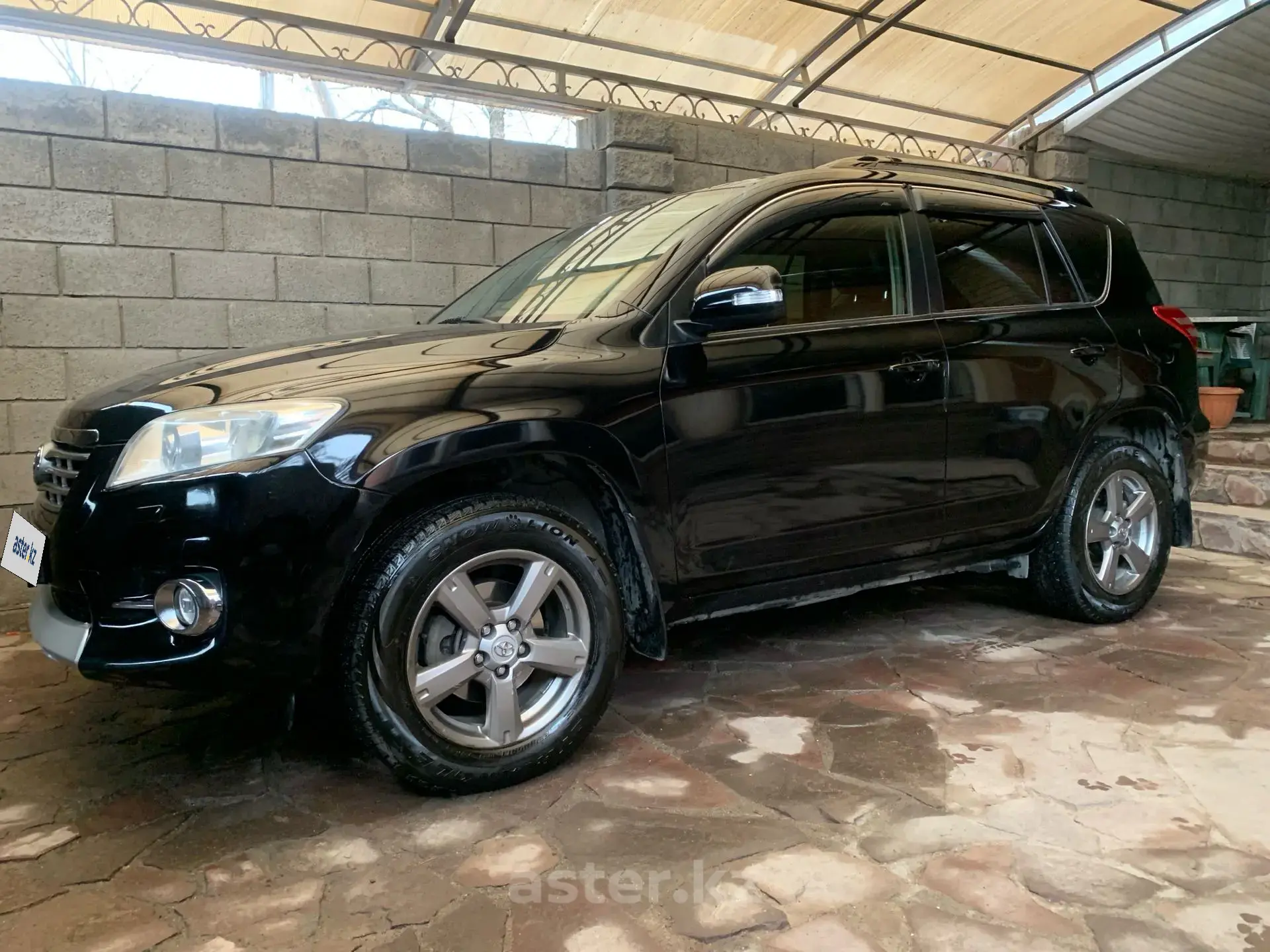 Toyota RAV4 2012