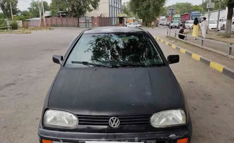 Volkswagen Golf 1997 года за 1 500 000 тг. в Алматы