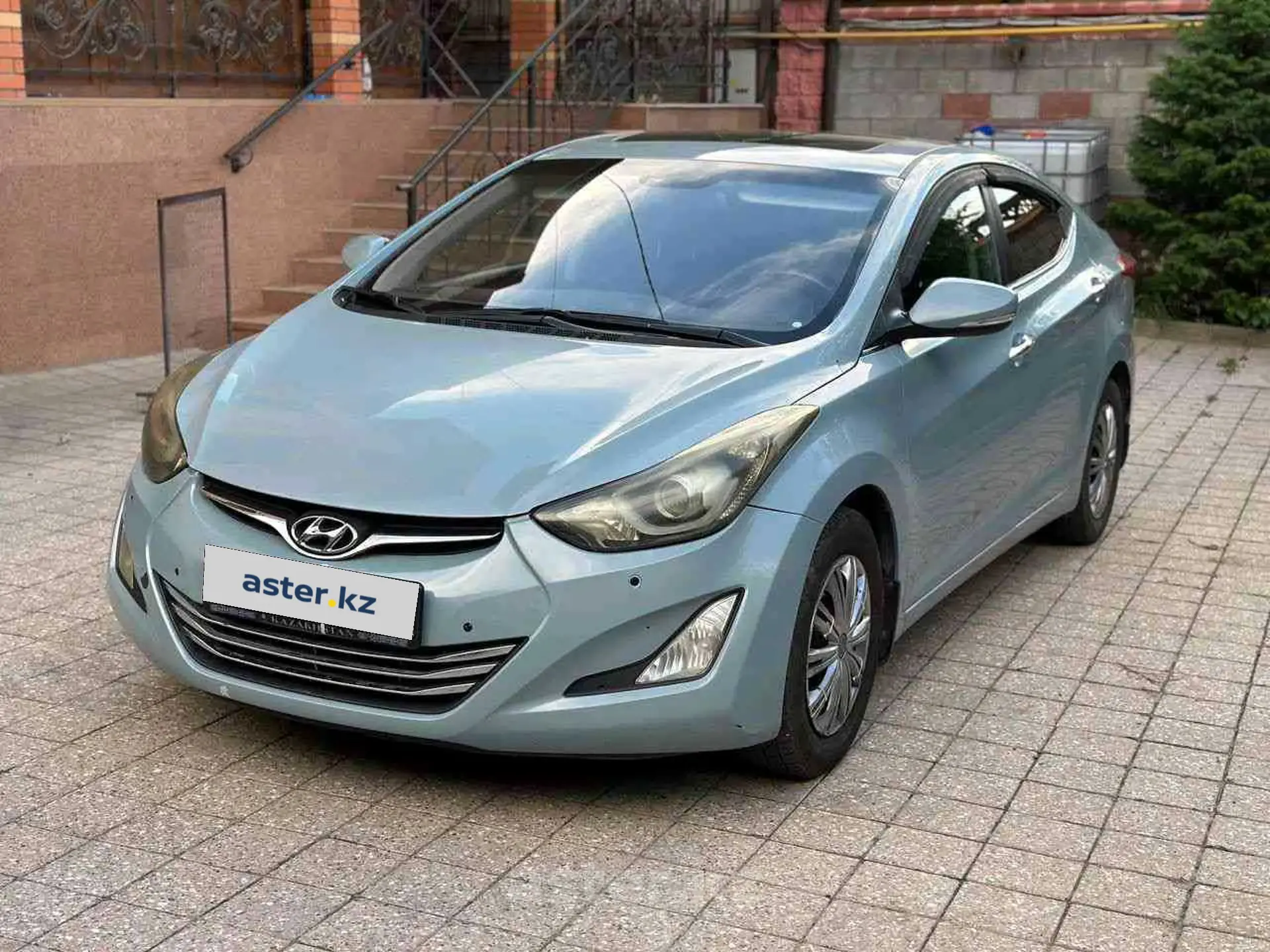 Hyundai Elantra 2014